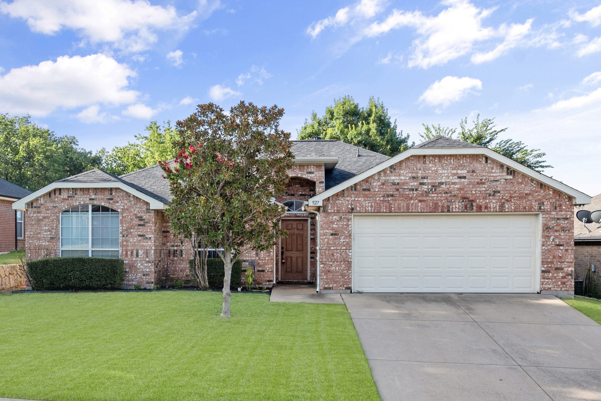 927 Benjamin Drive