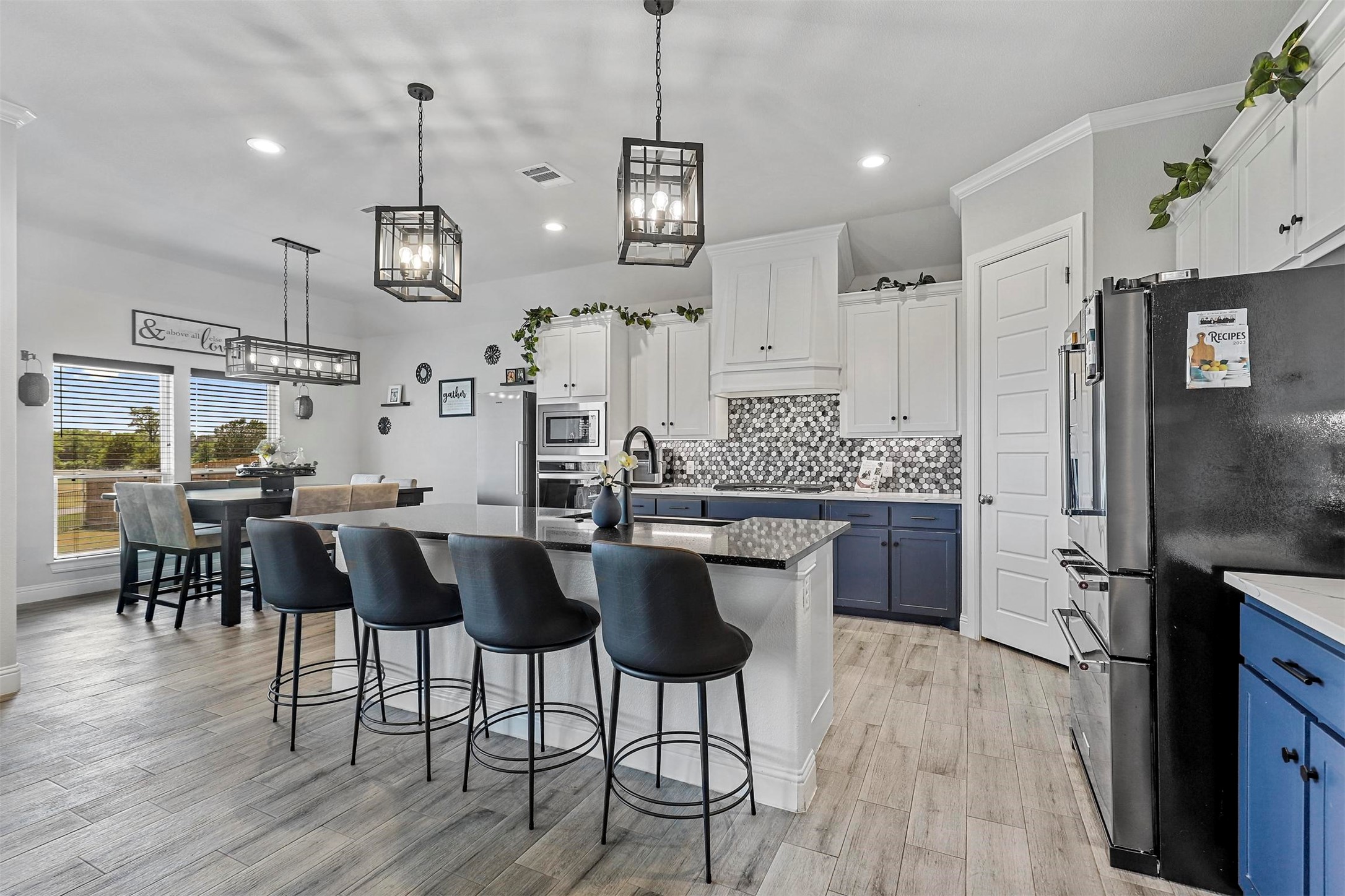 1337 Crown Valley Drive