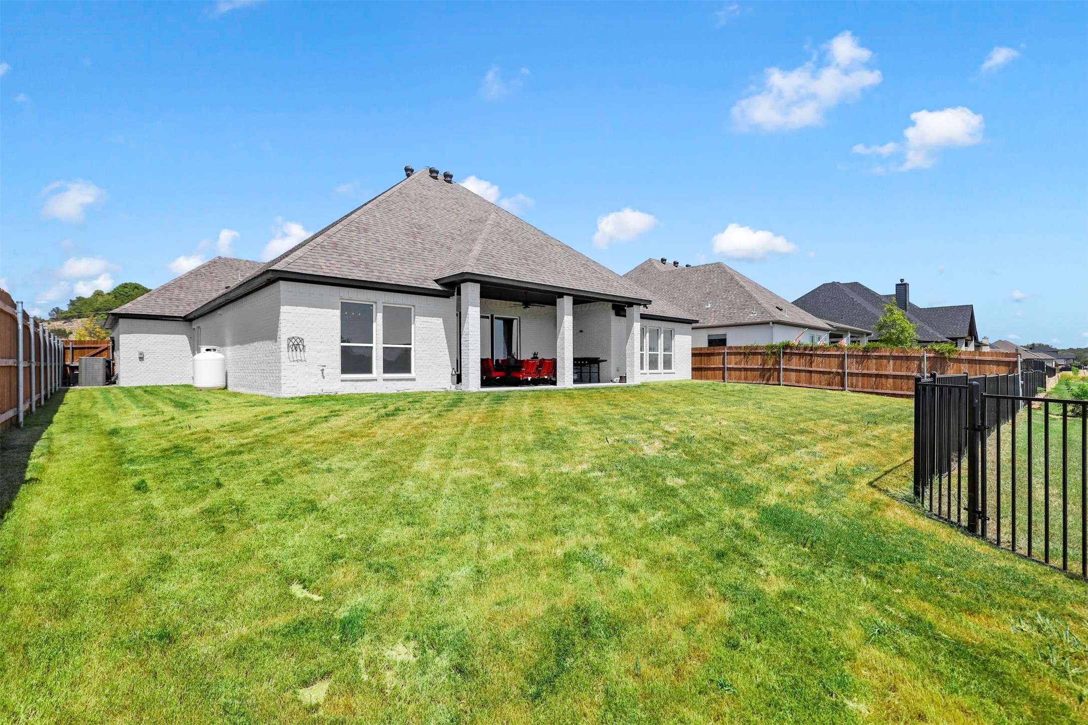1337 Crown Valley Drive