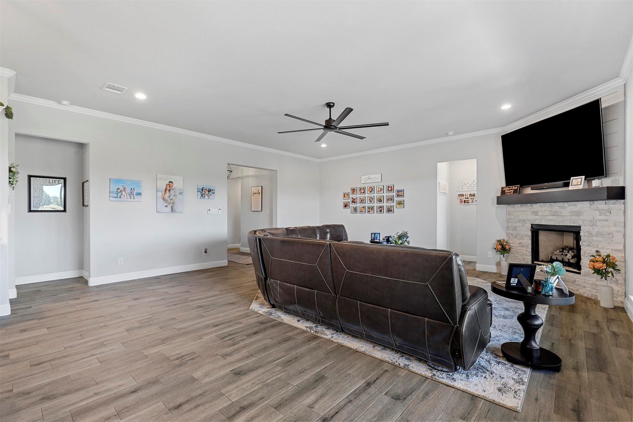 1337 Crown Valley Drive