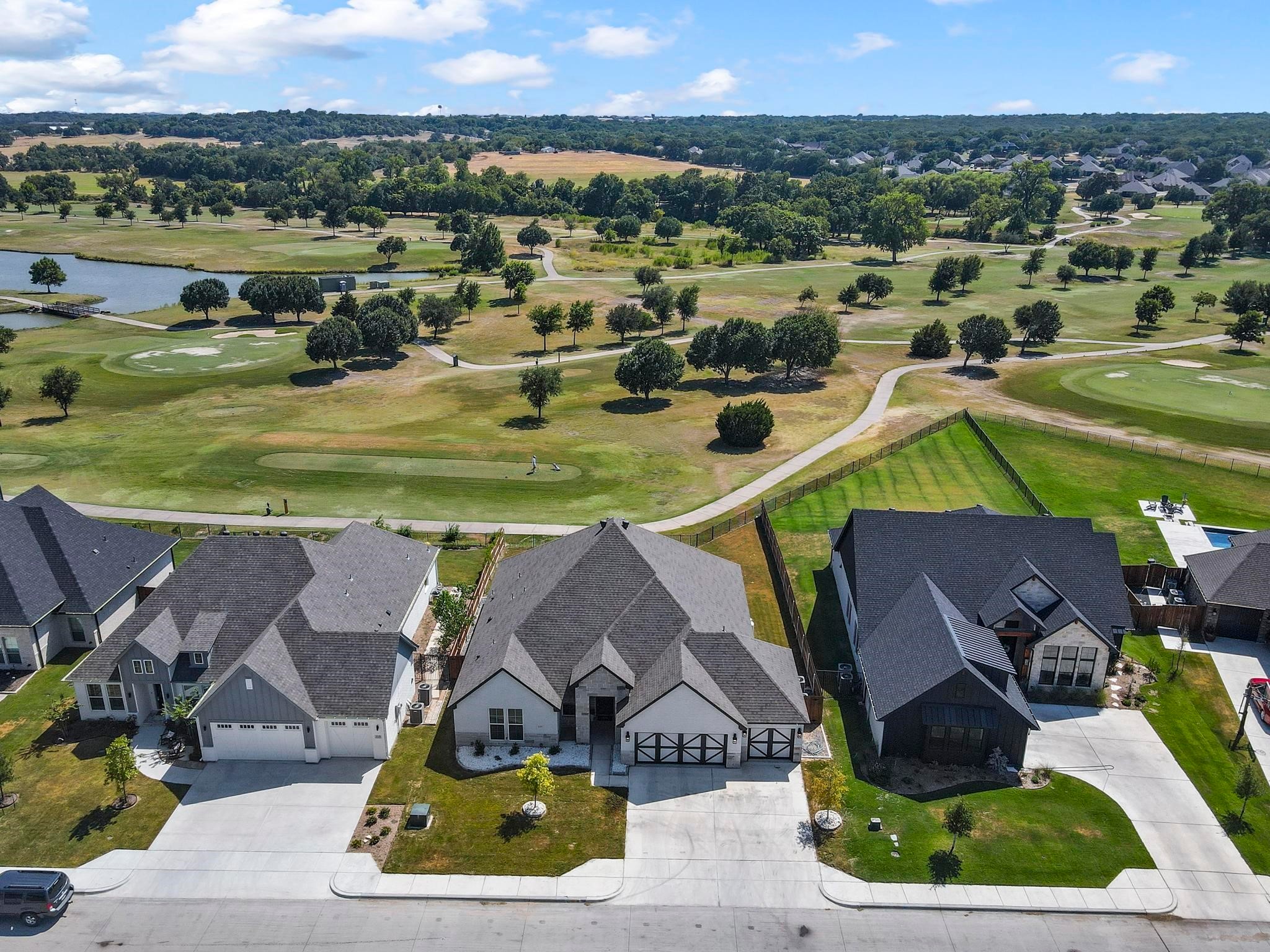 1337 Crown Valley Drive