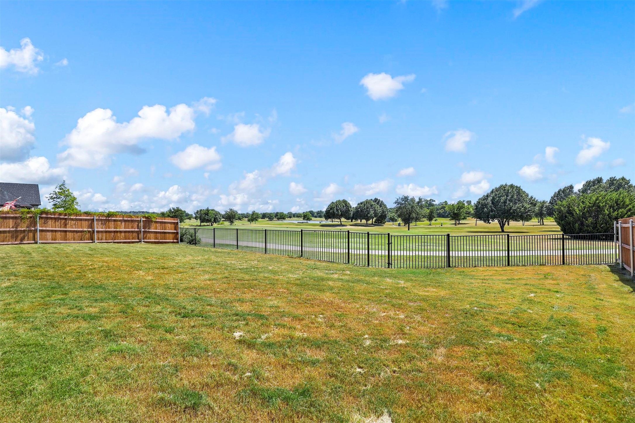1337 Crown Valley Drive