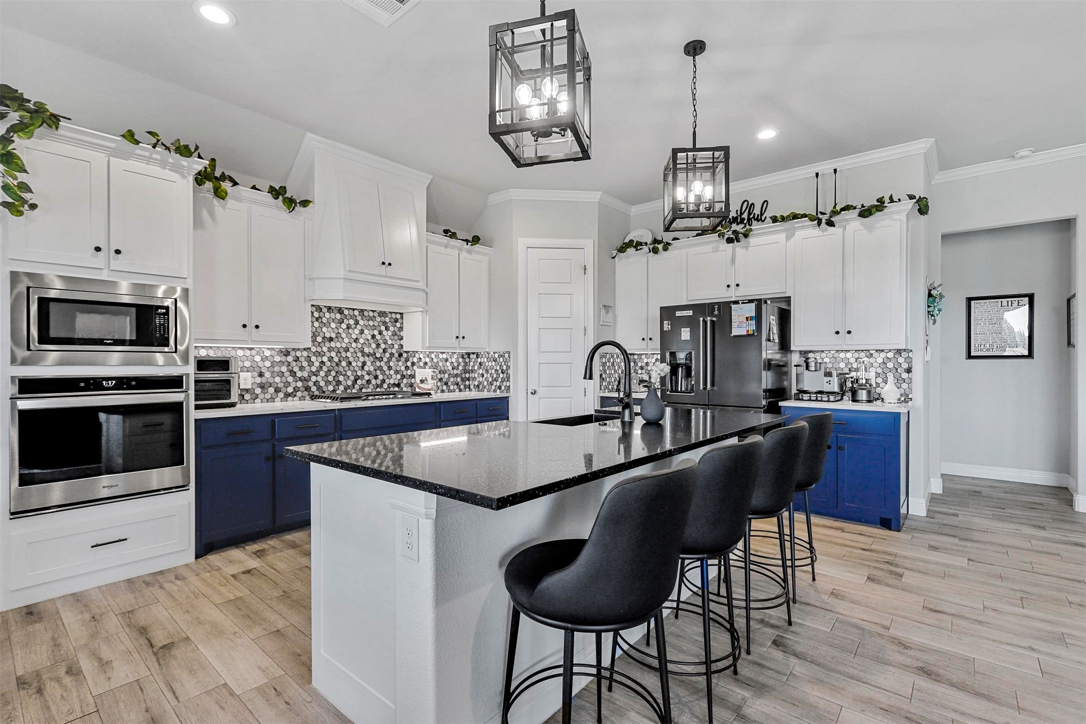 1337 Crown Valley Drive