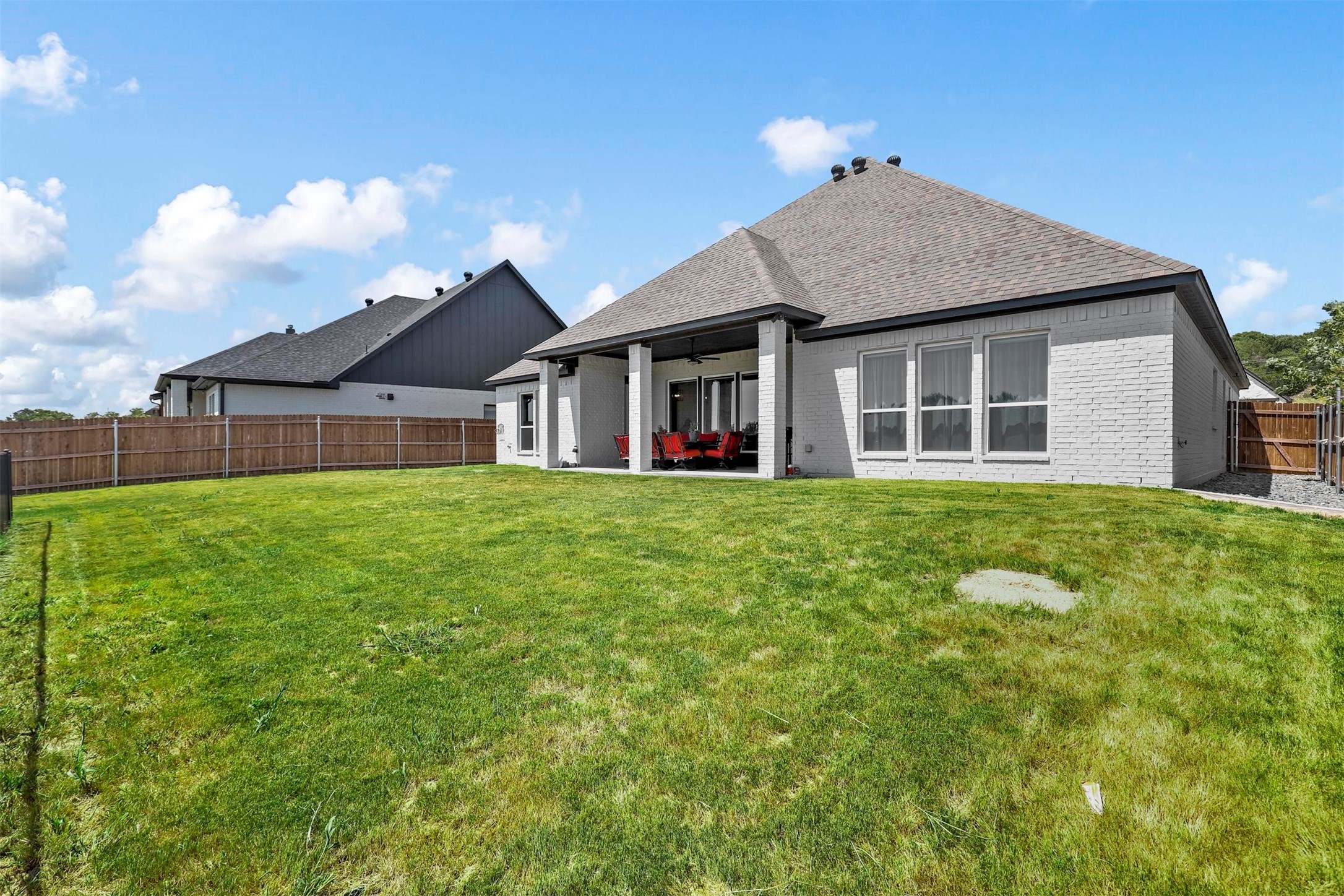 1337 Crown Valley Drive