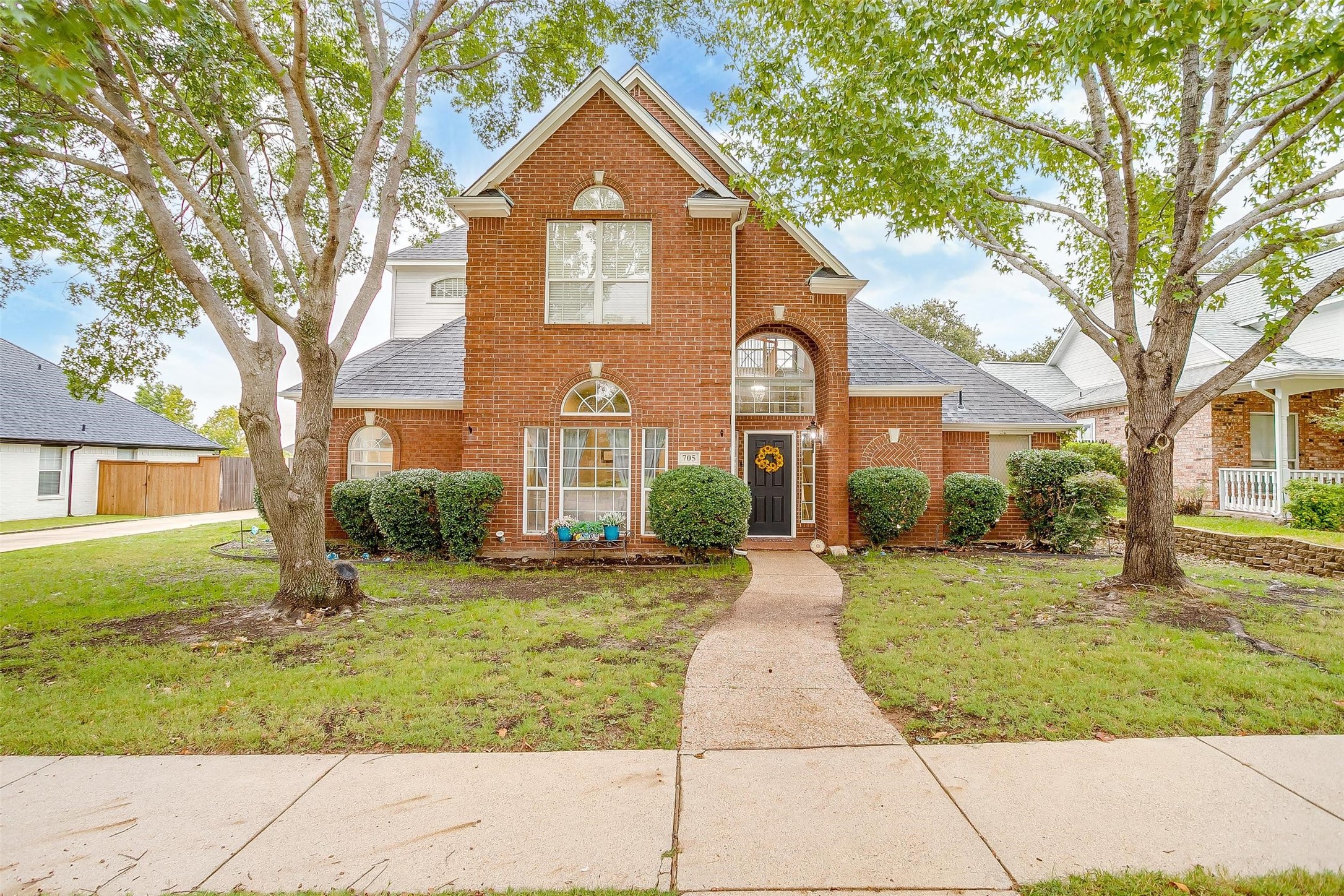 705 Lake View Drive