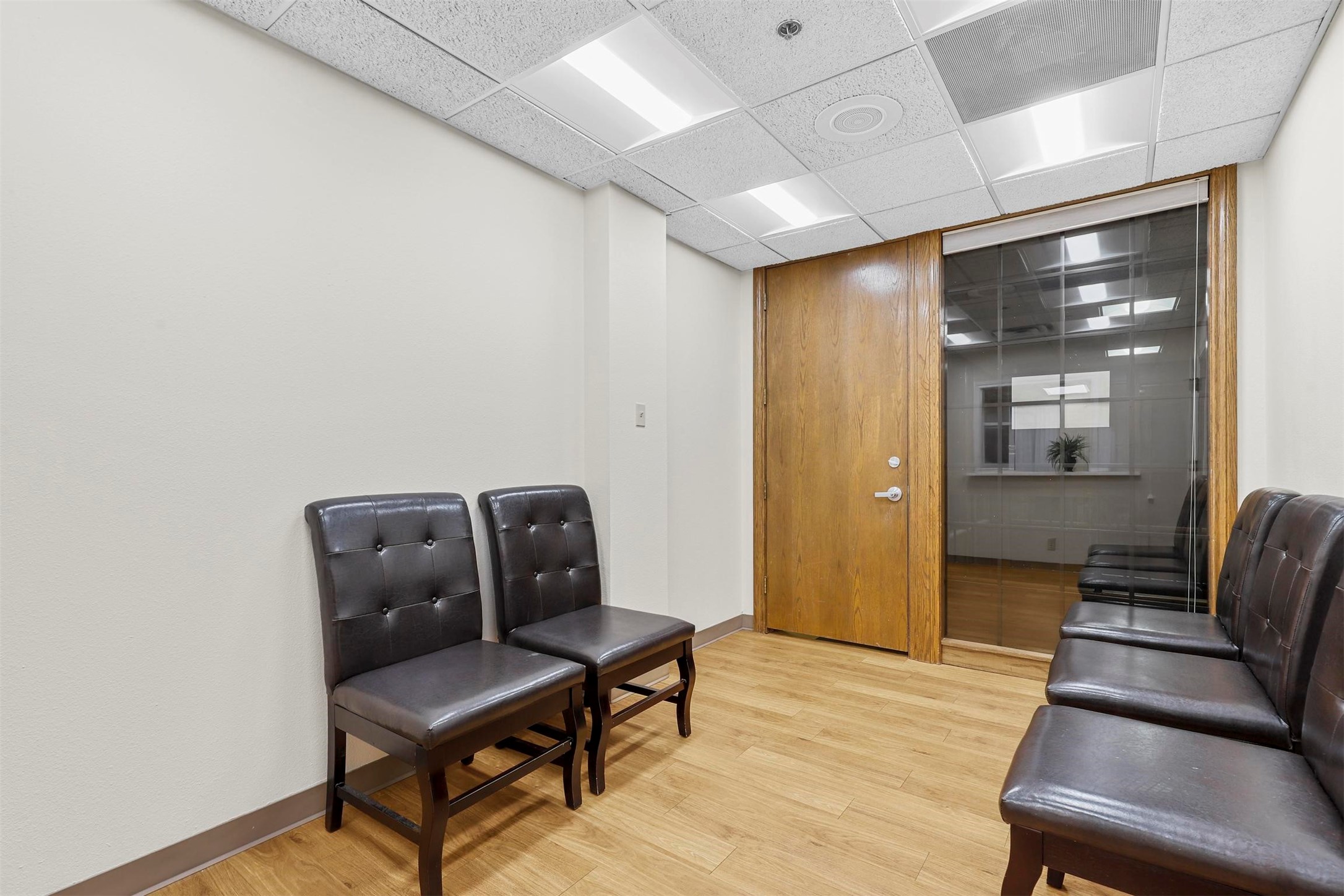 11801 South Freeway Unit: 334