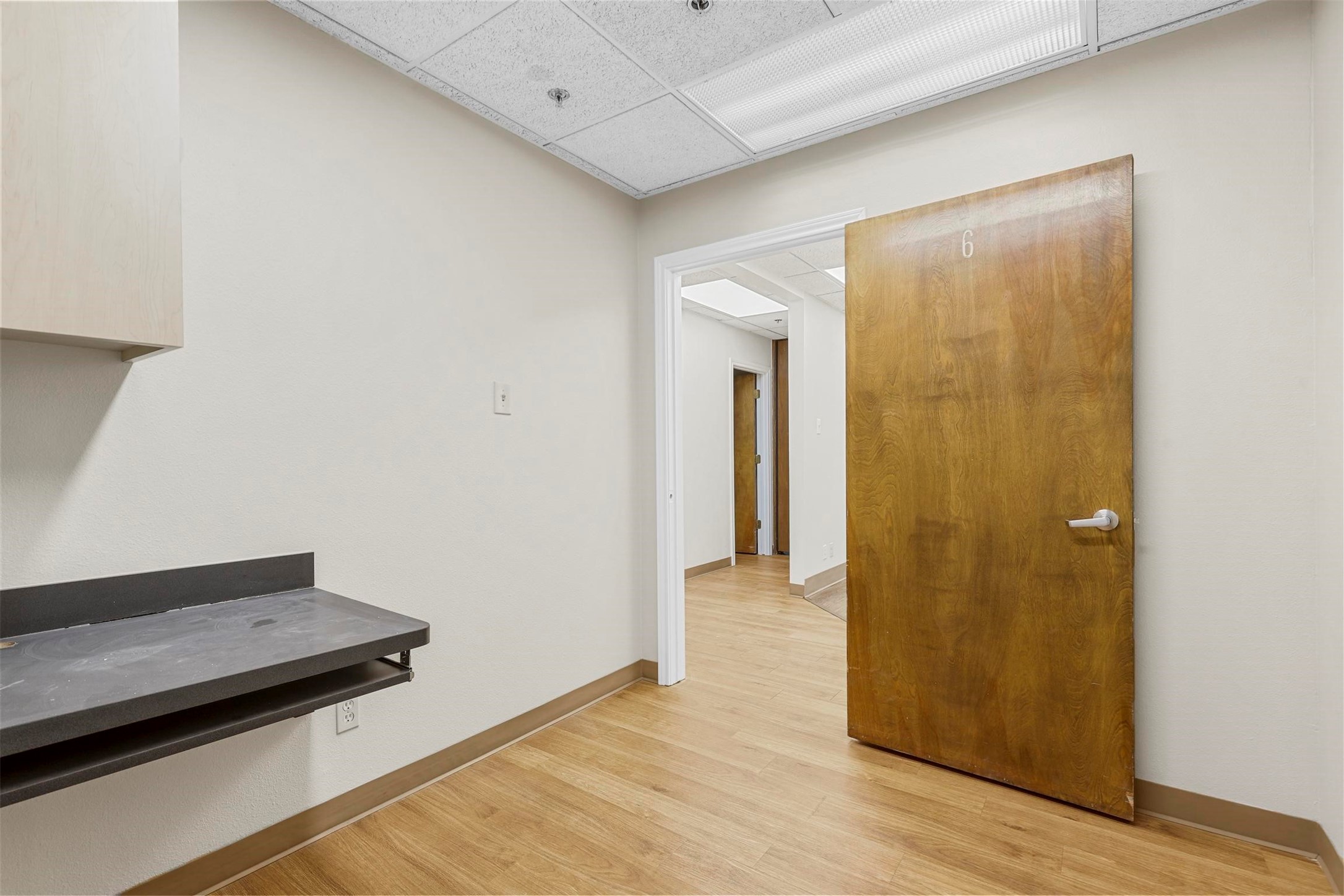 11801 South Freeway Unit: 334