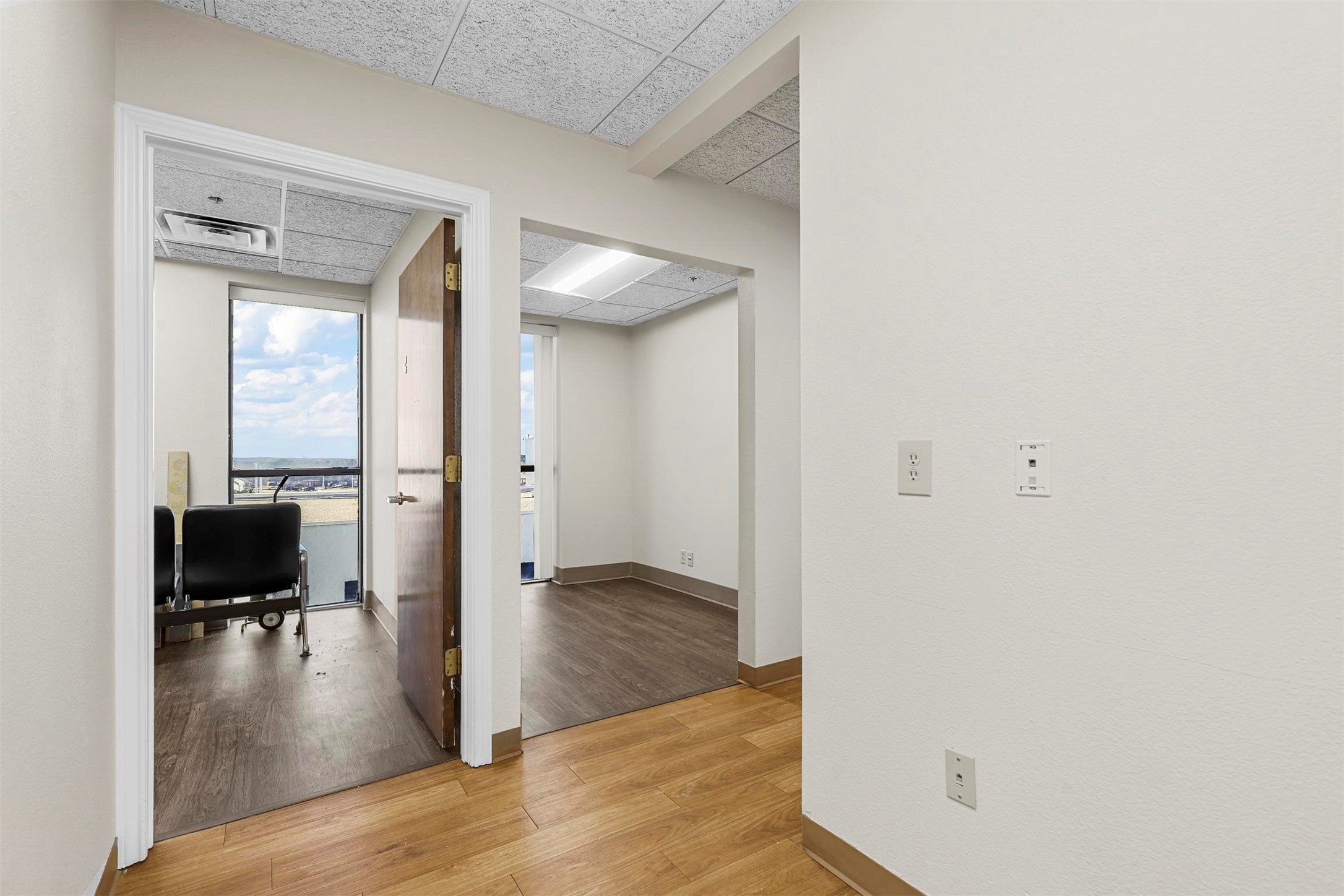 11801 South Freeway Unit: 334
