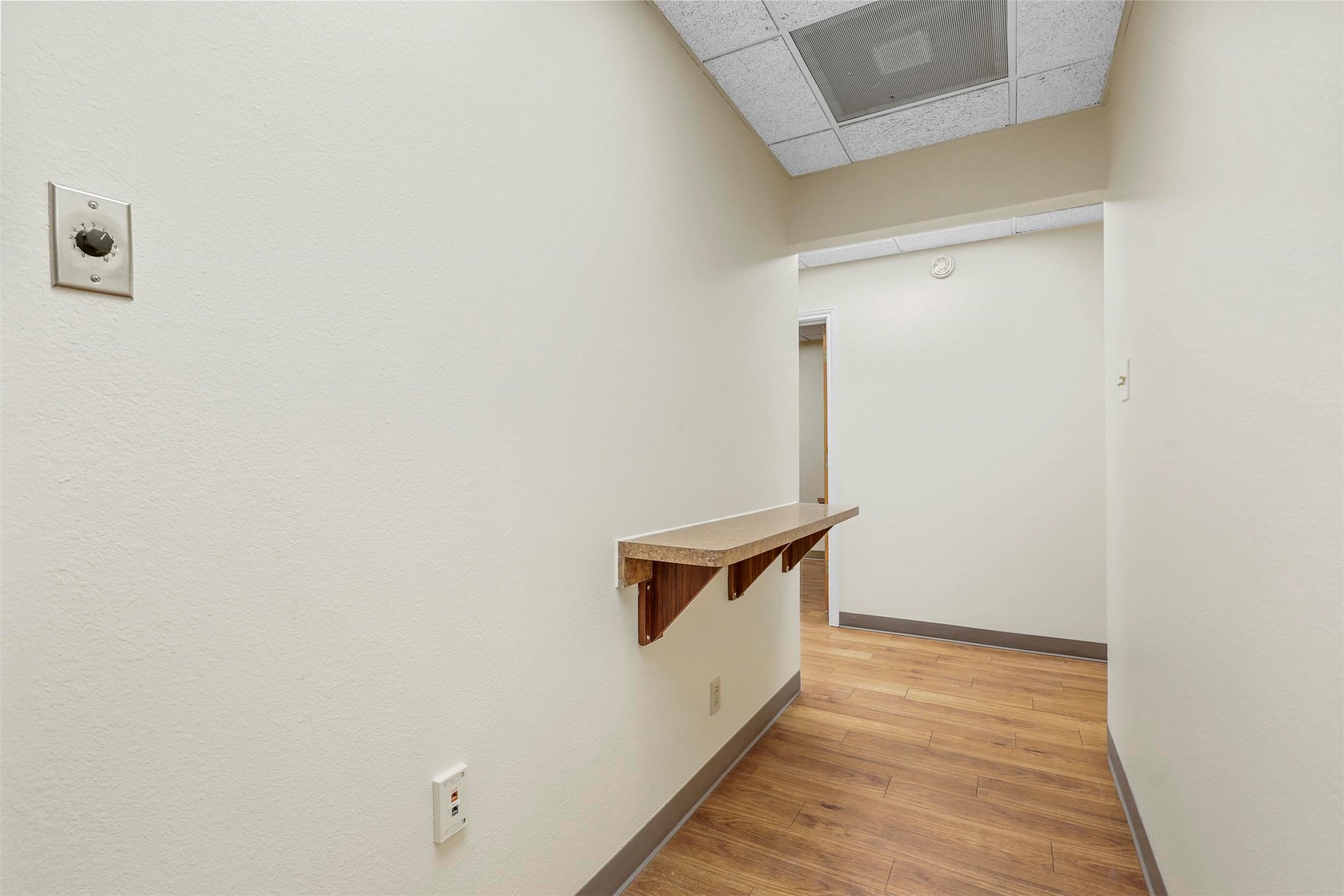 11801 South Freeway Unit: 330