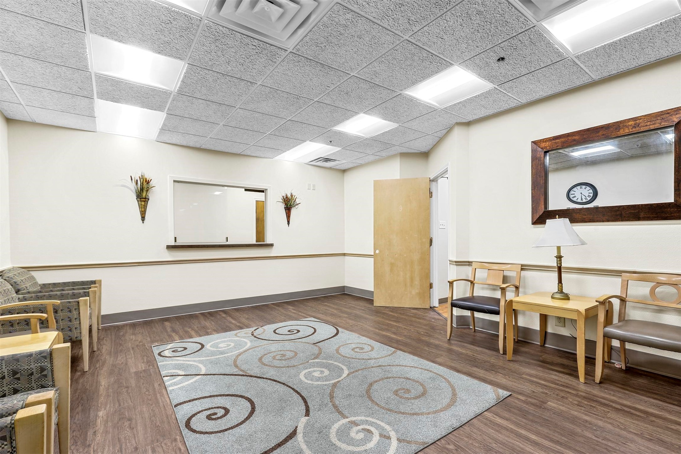 11801 South Freeway Unit: 330