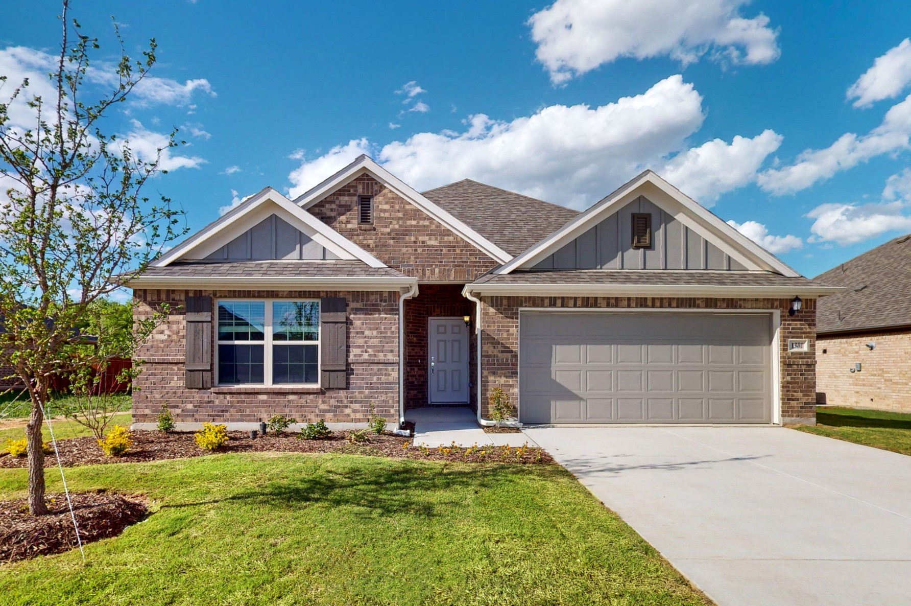 1301 Alderwood Lane