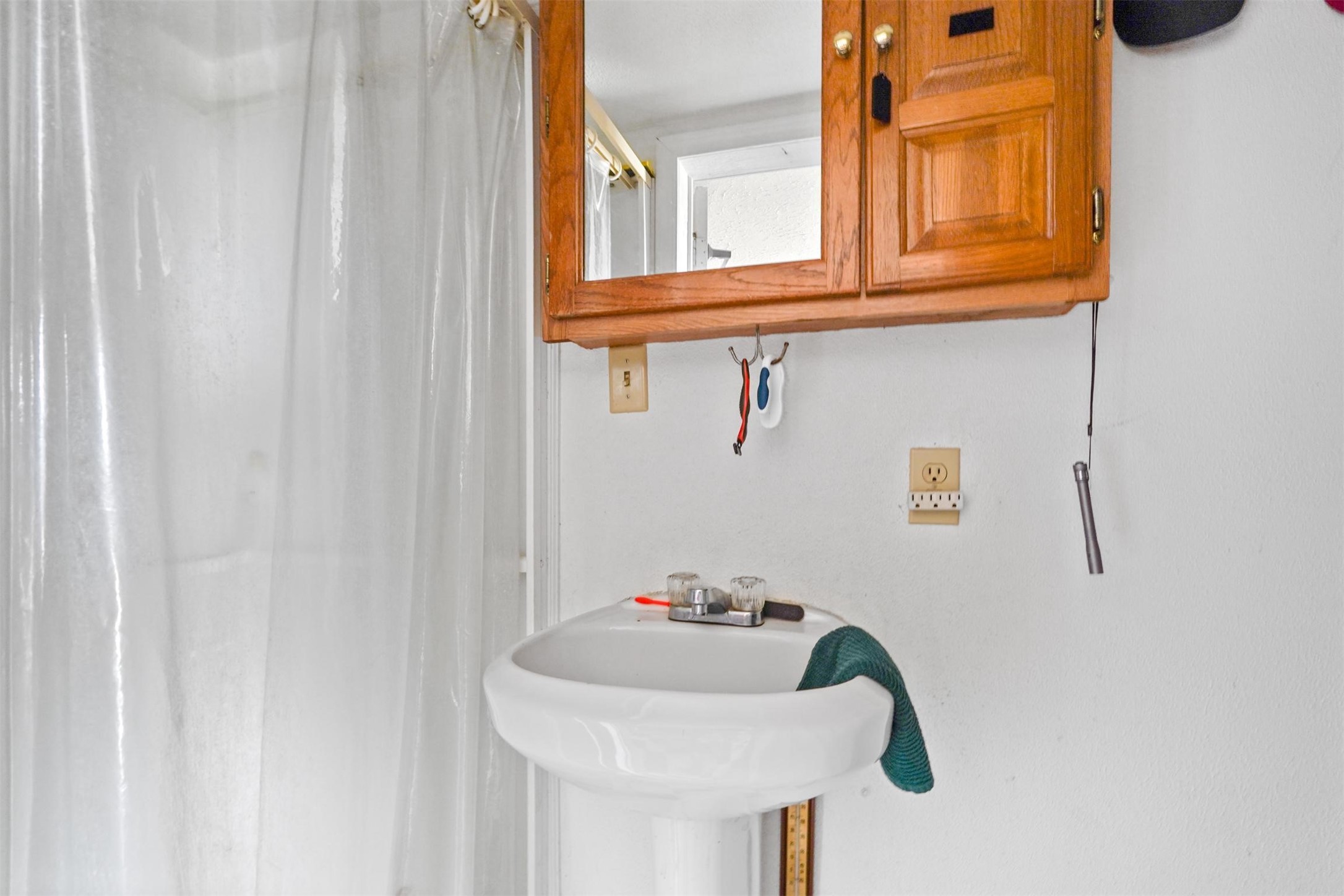 4008 County Road 1018