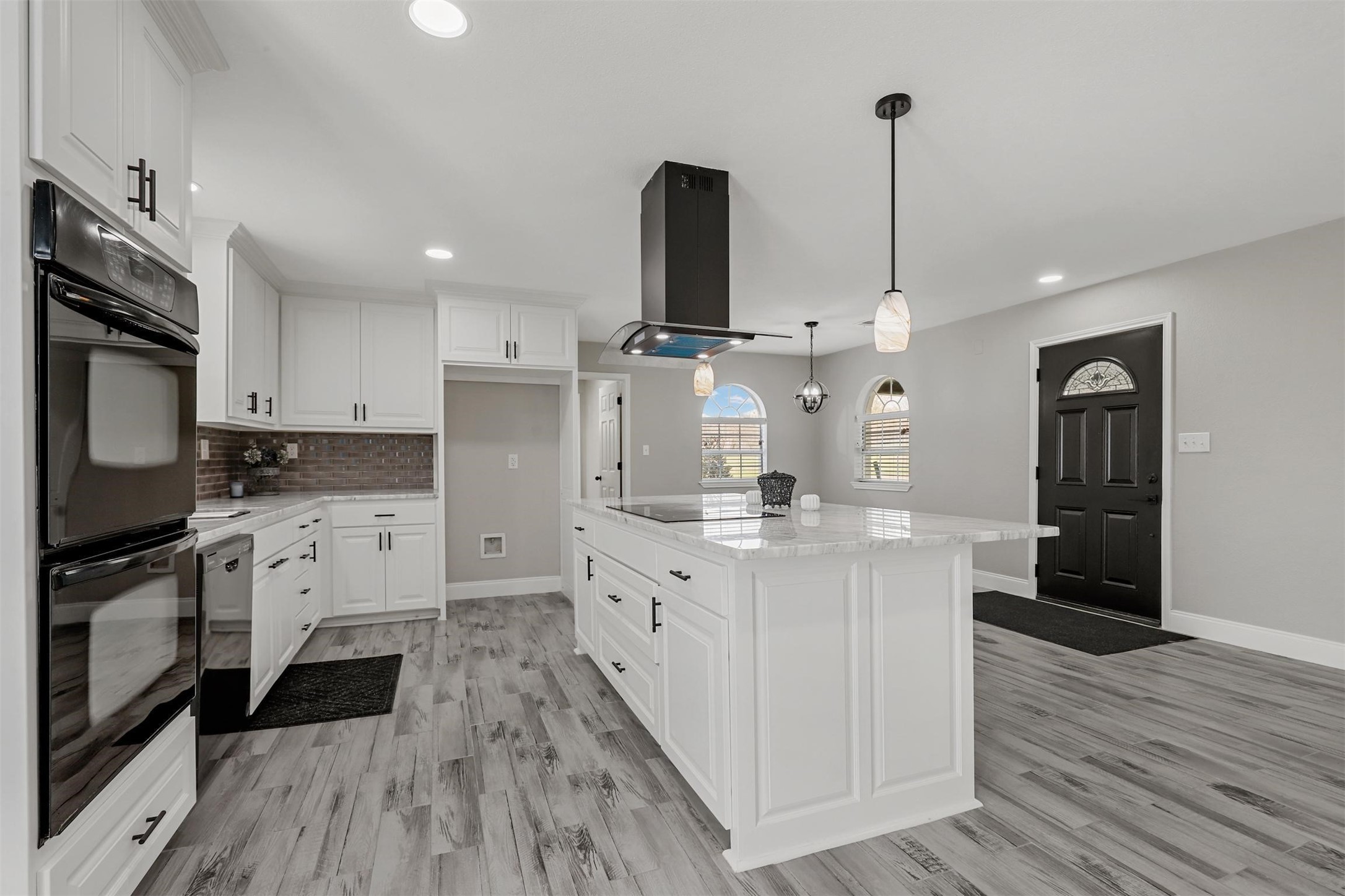 2608 Emerald Forest Drive
