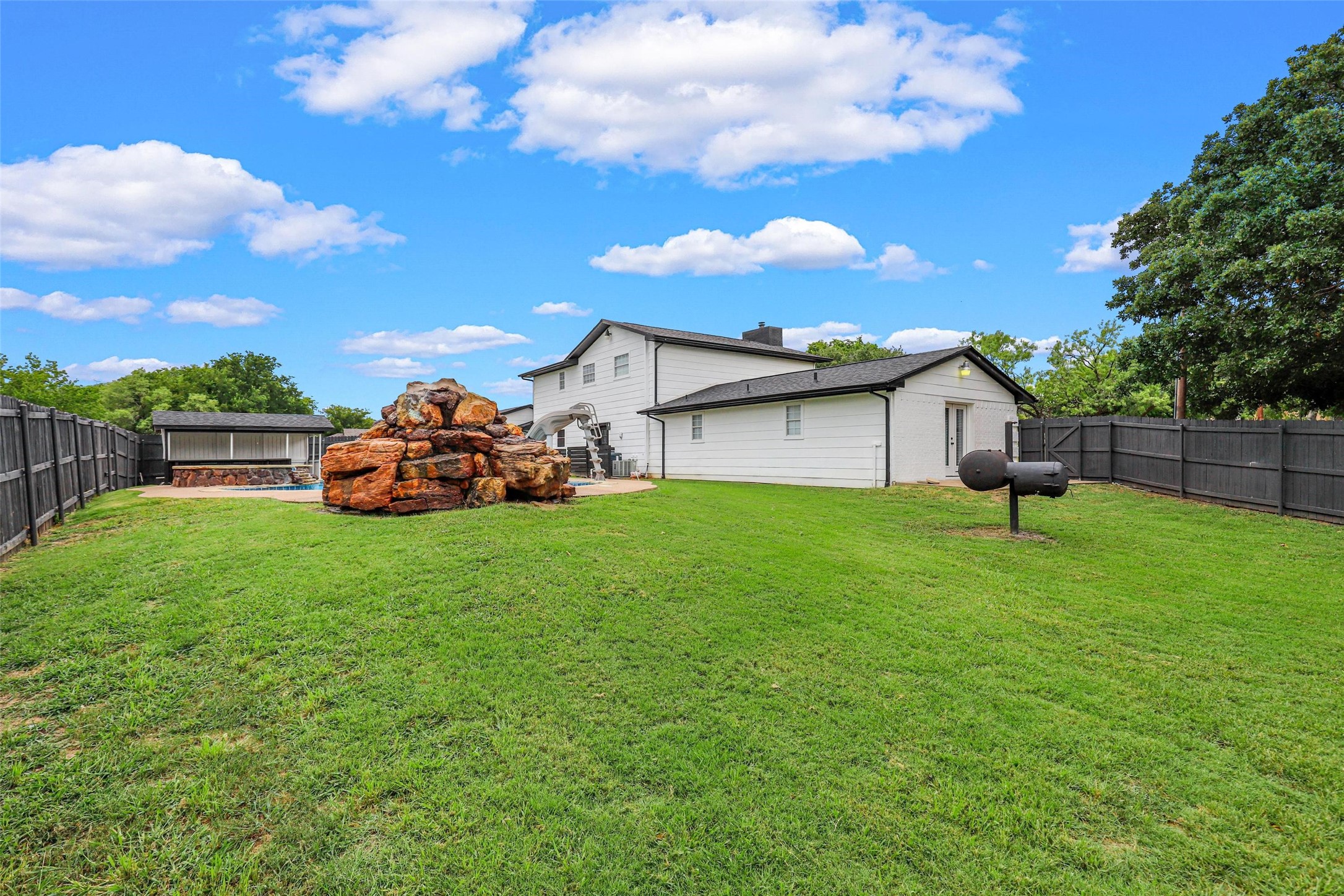 2608 Emerald Forest Drive