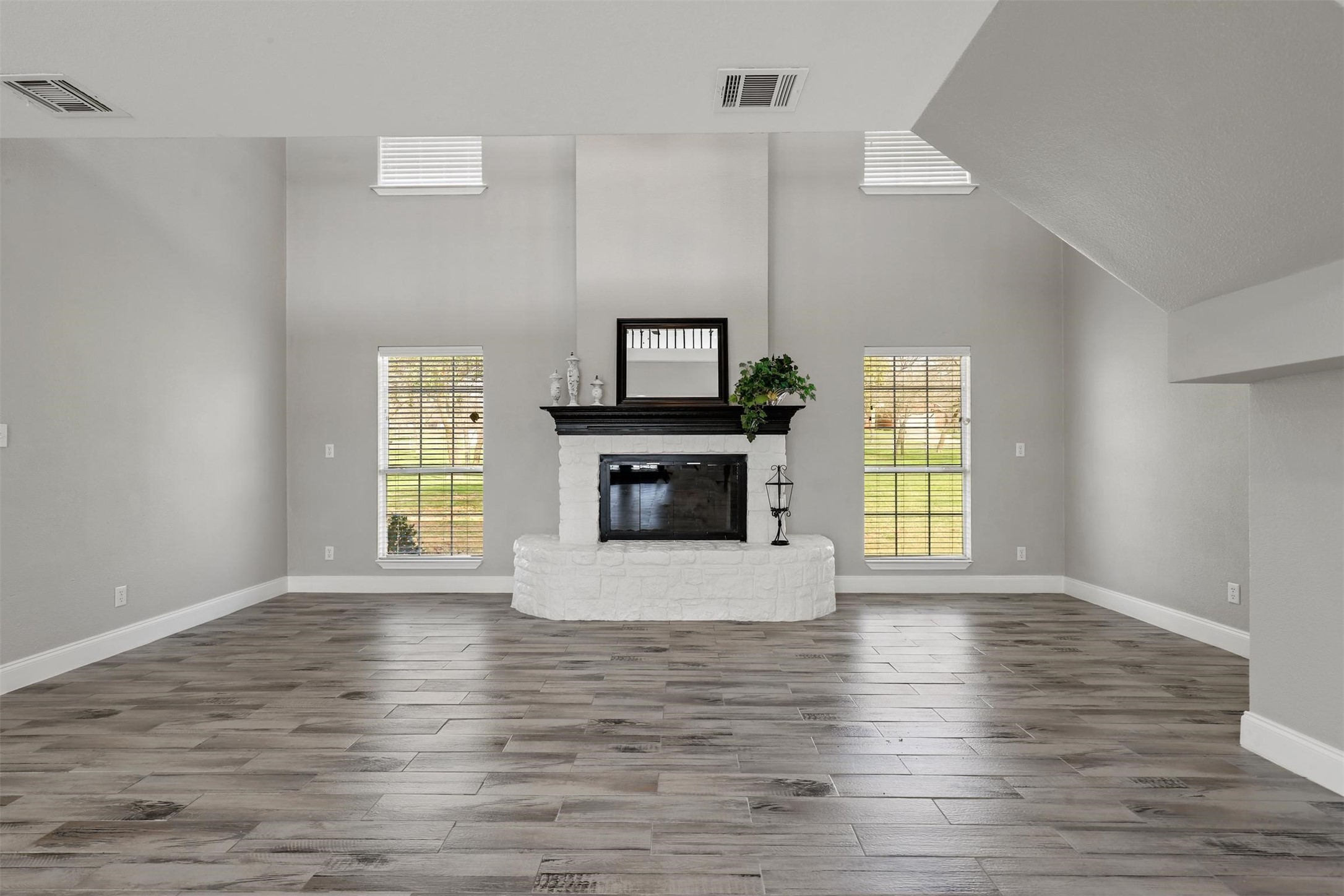 2608 Emerald Forest Drive