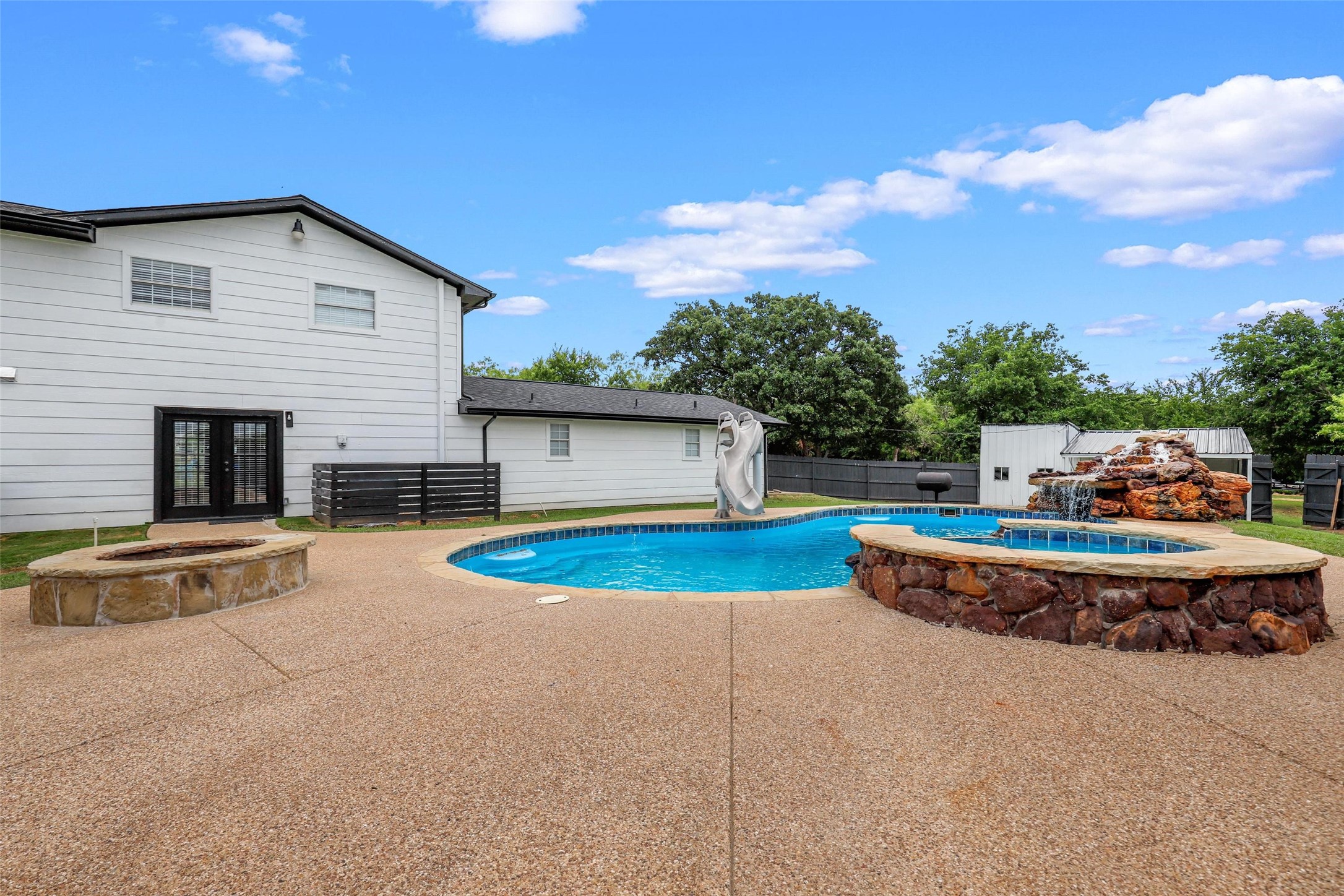 2608 Emerald Forest Drive