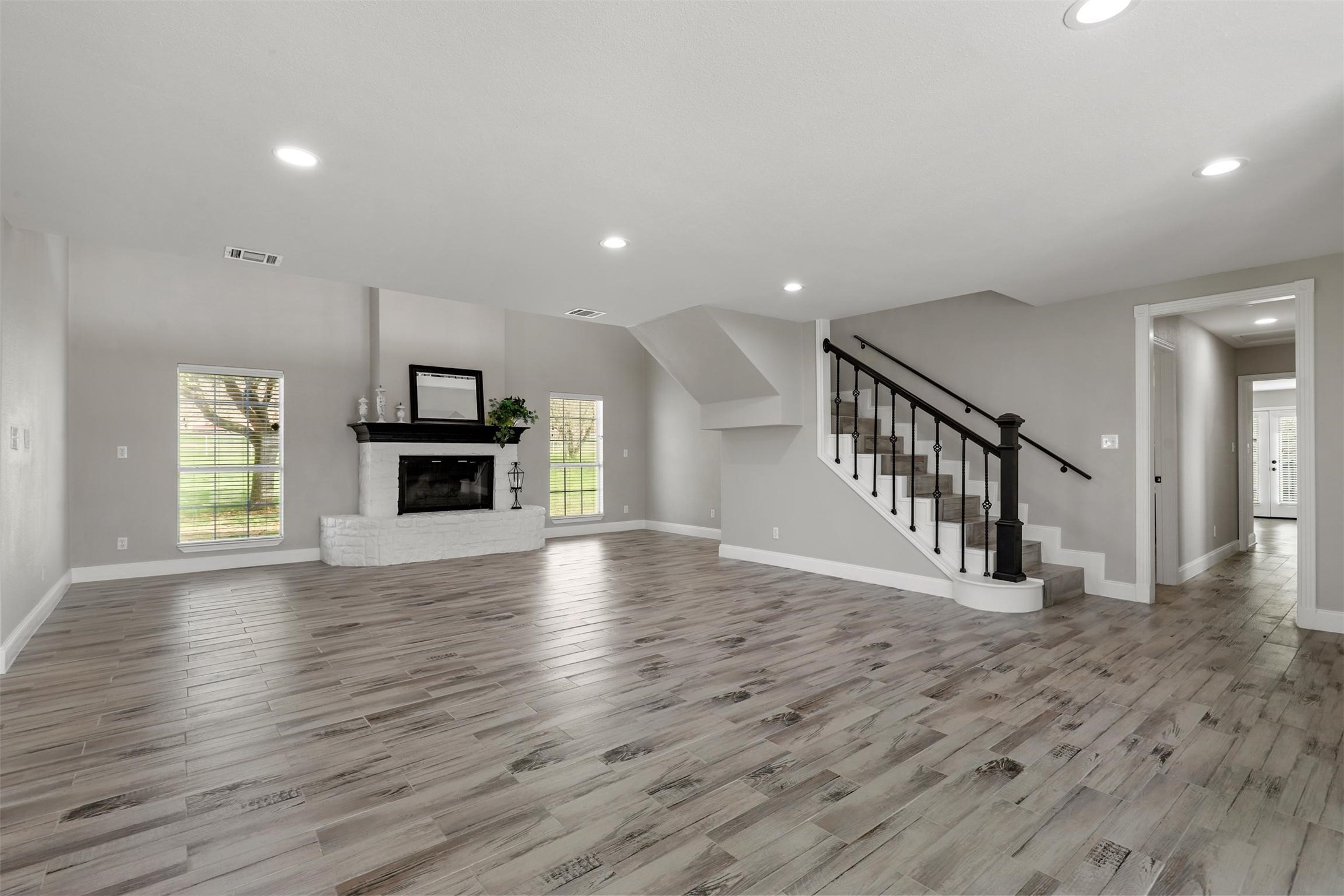 2608 Emerald Forest Drive