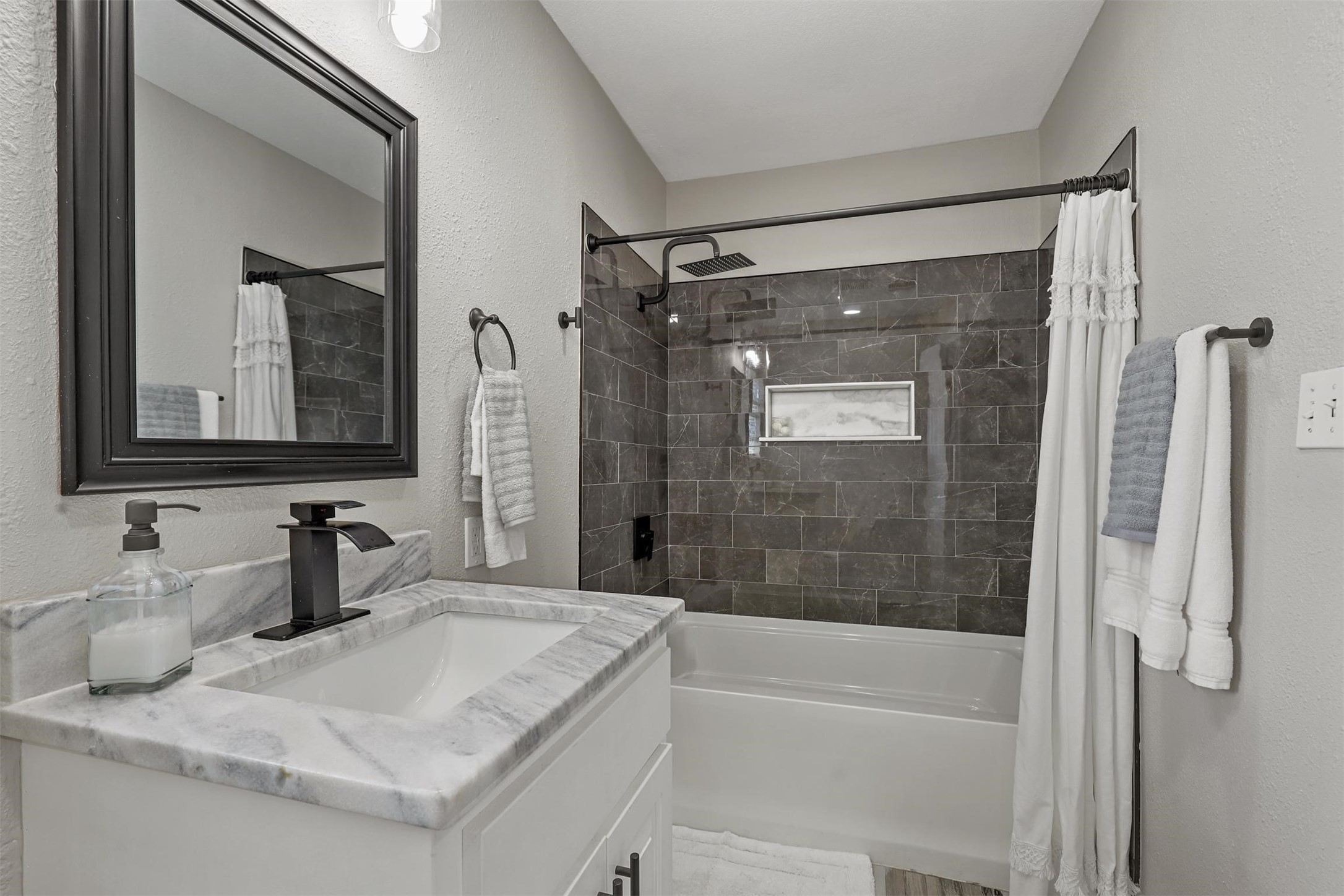 2608 Emerald Forest Drive