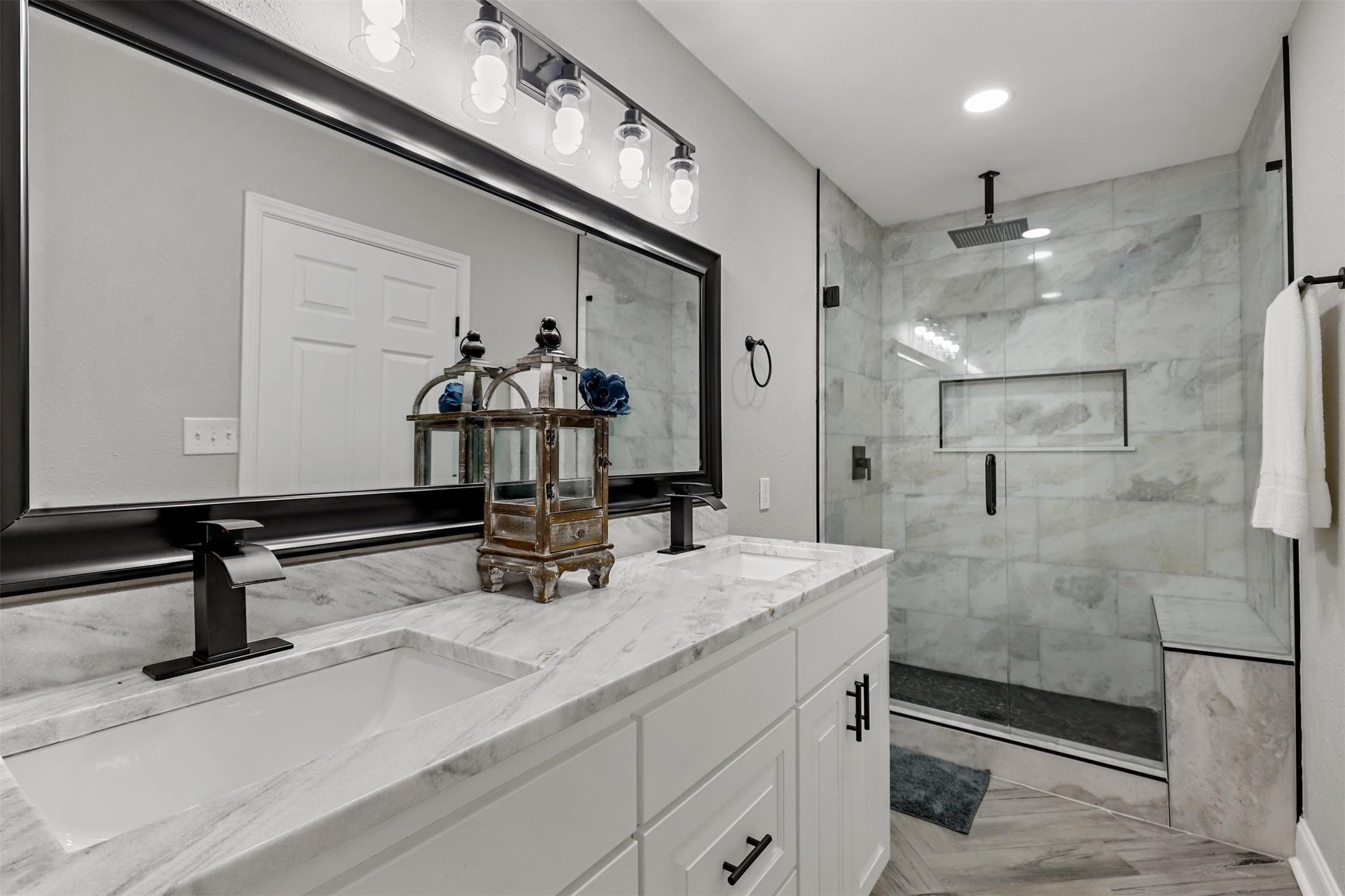 2608 Emerald Forest Drive