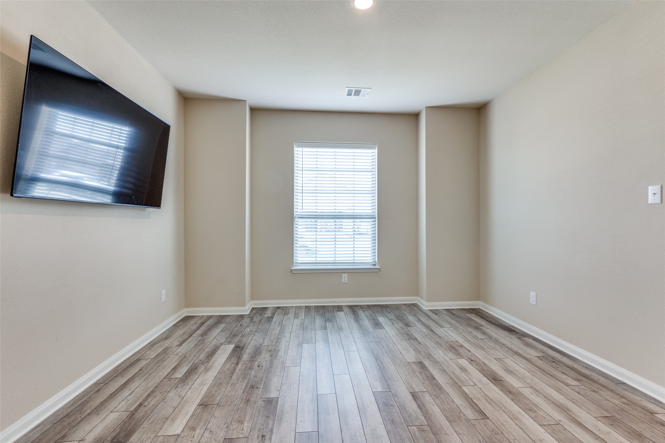 1804 Rialto Lane