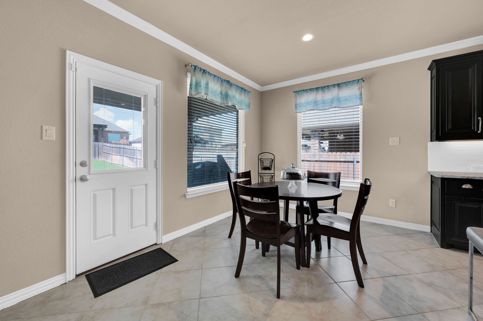 253 Ashlawn Drive