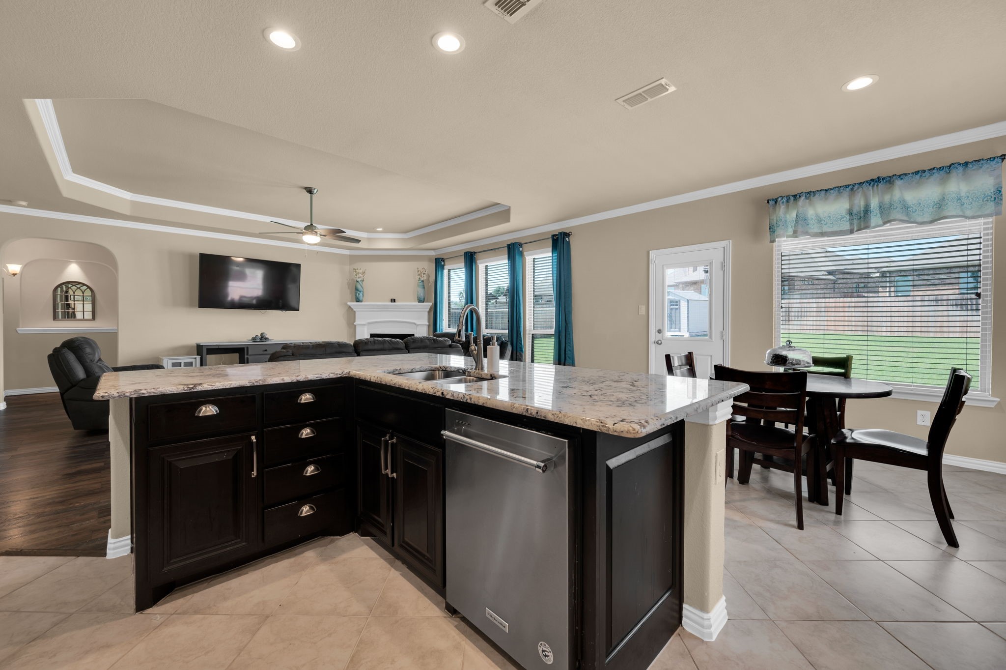 253 Ashlawn Drive