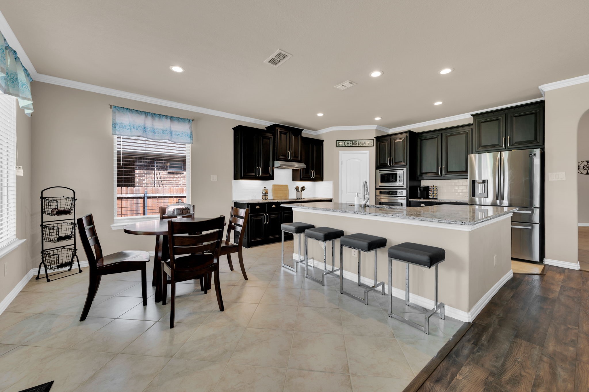 253 Ashlawn Drive