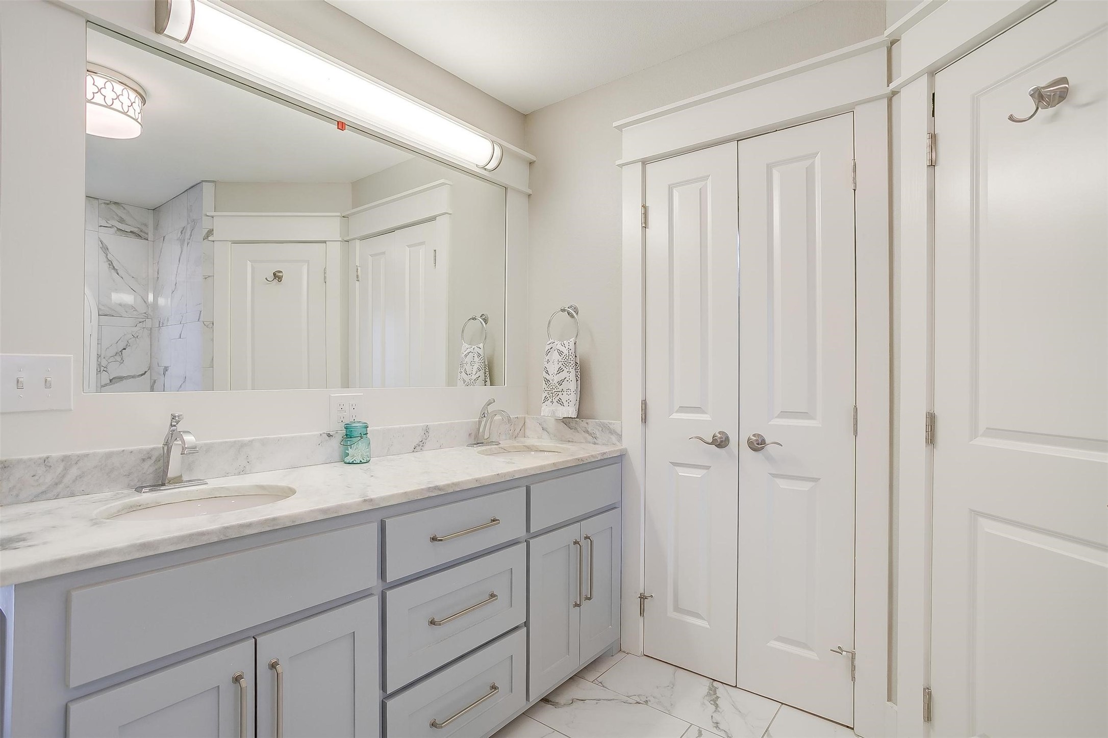 4045 Dakota Trail