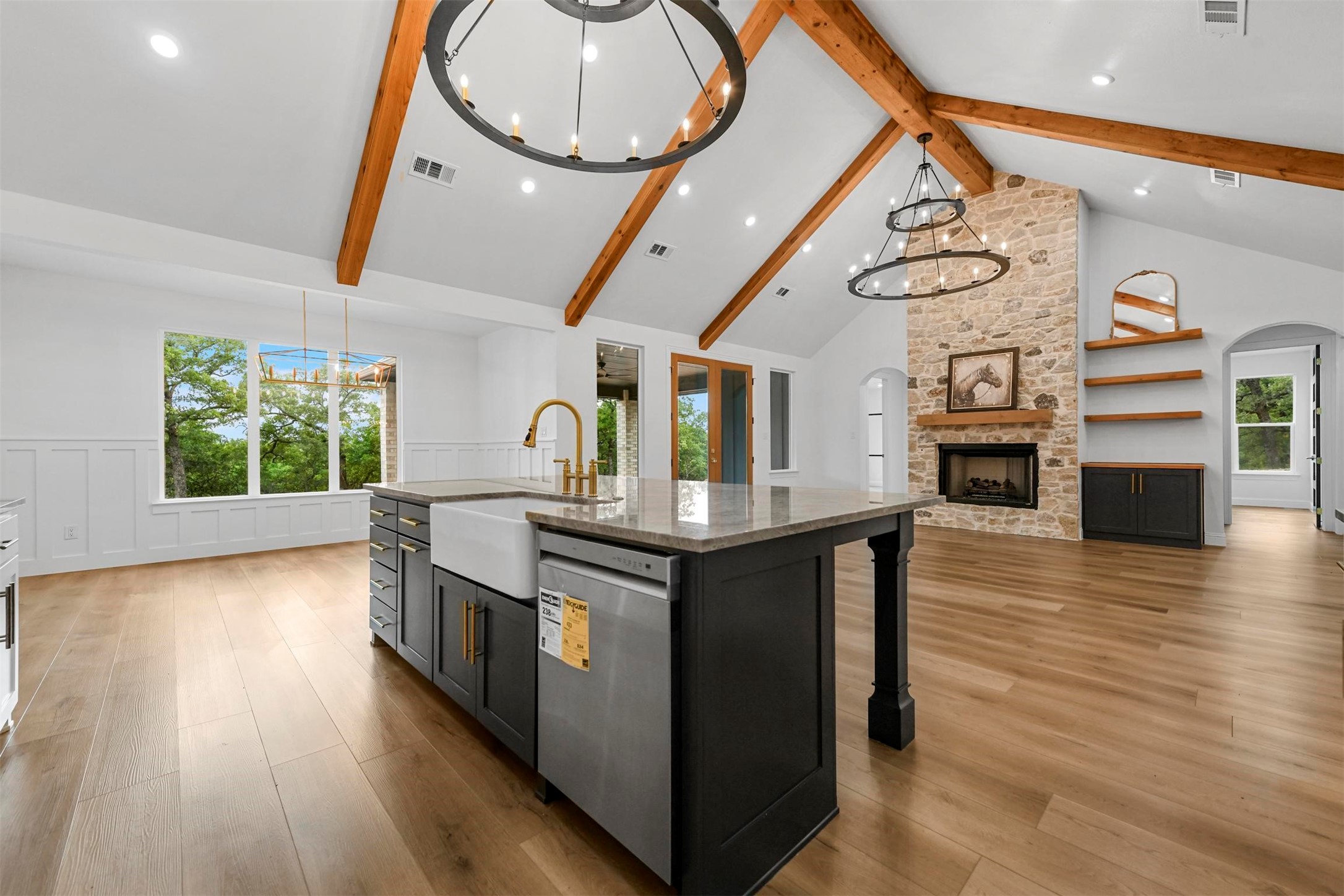 193 Mountain View Court