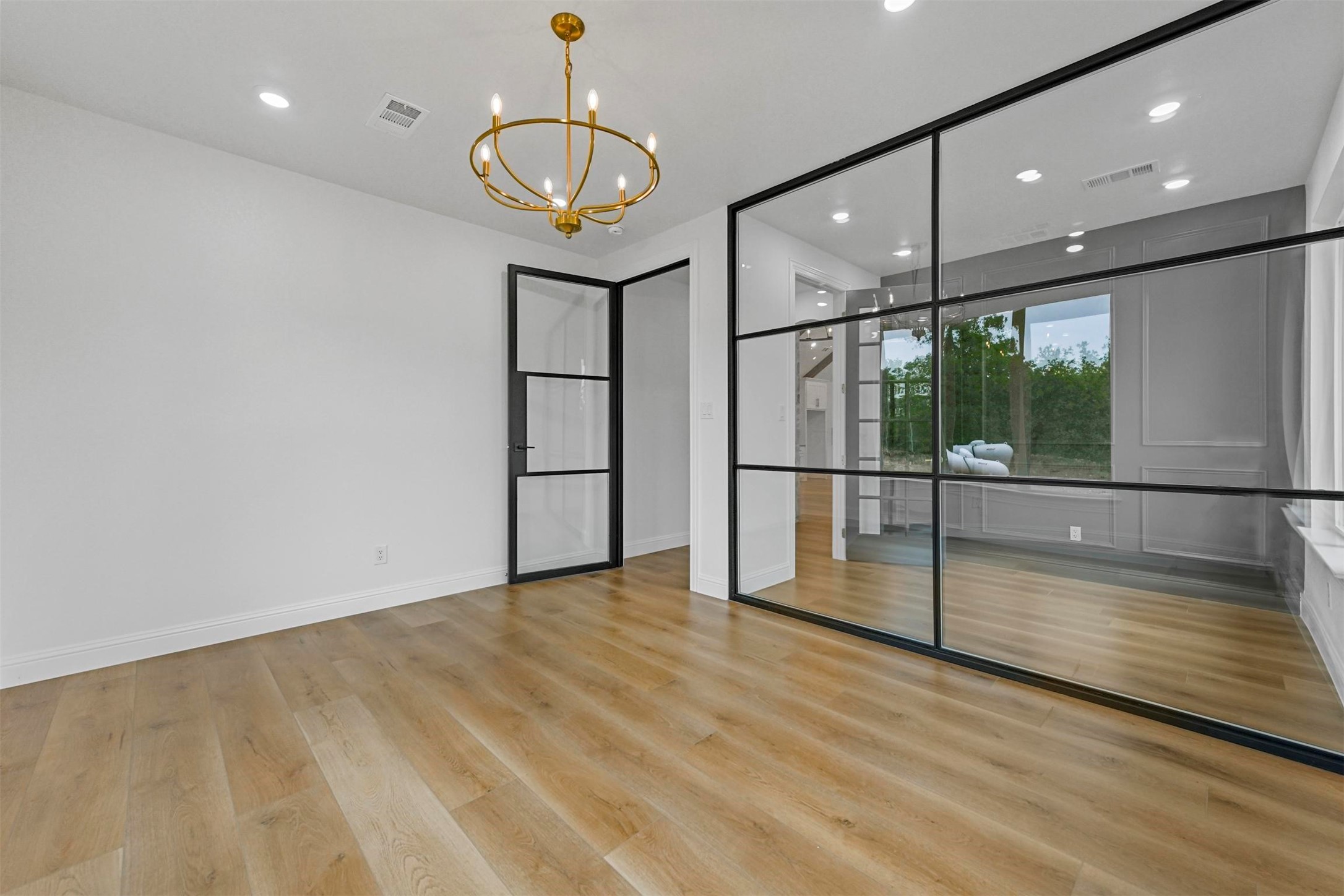 193 Mountain View Court