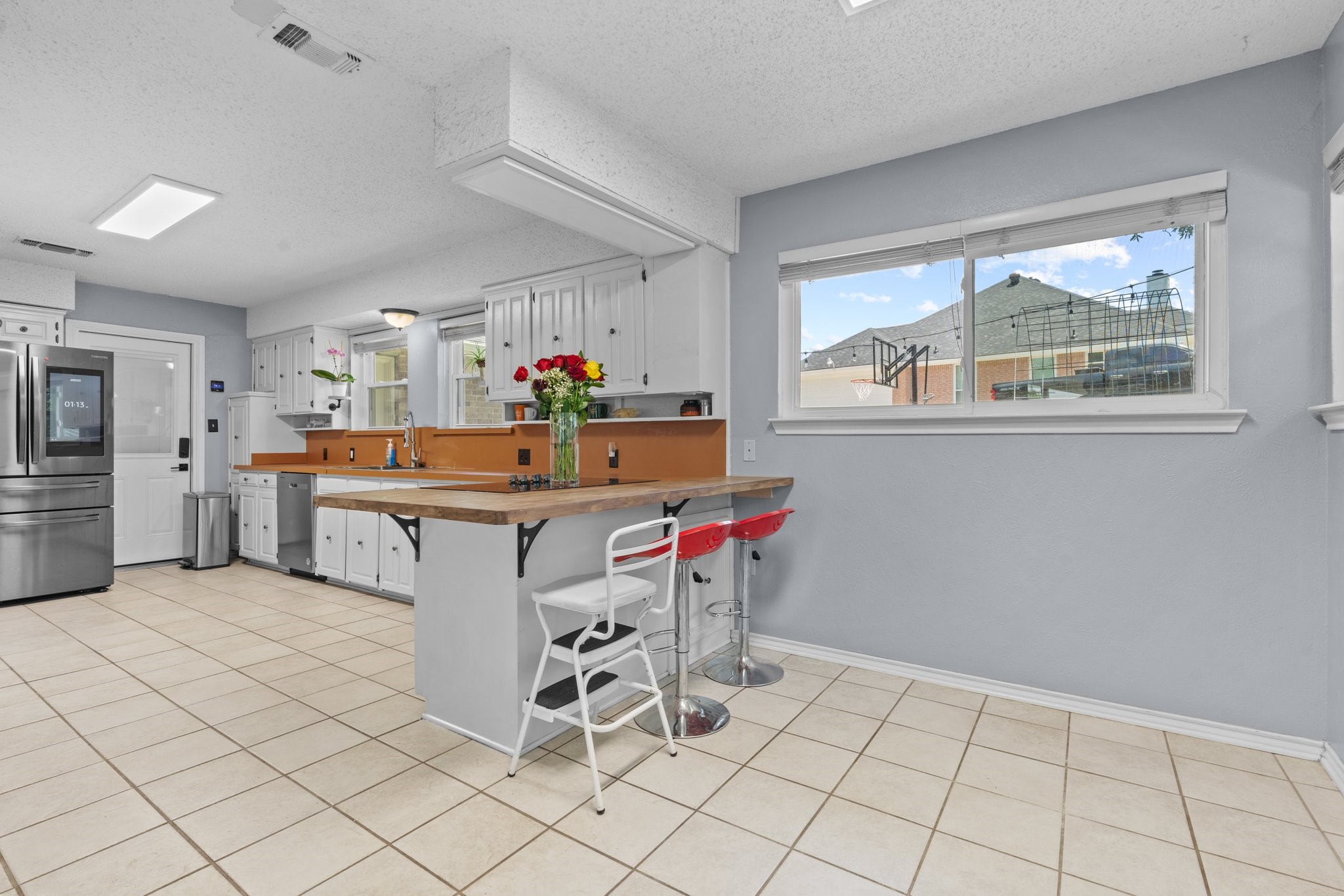 804 Country Club Drive