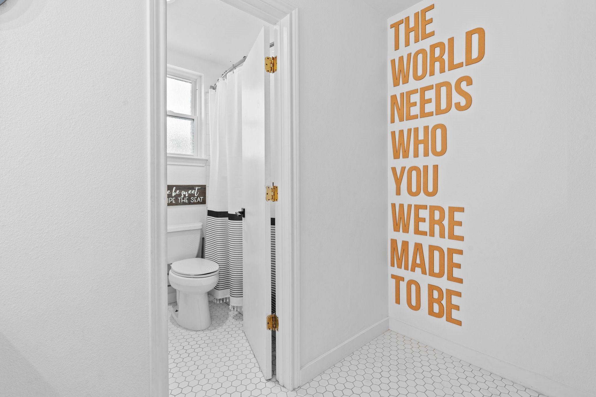 804 Country Club Drive