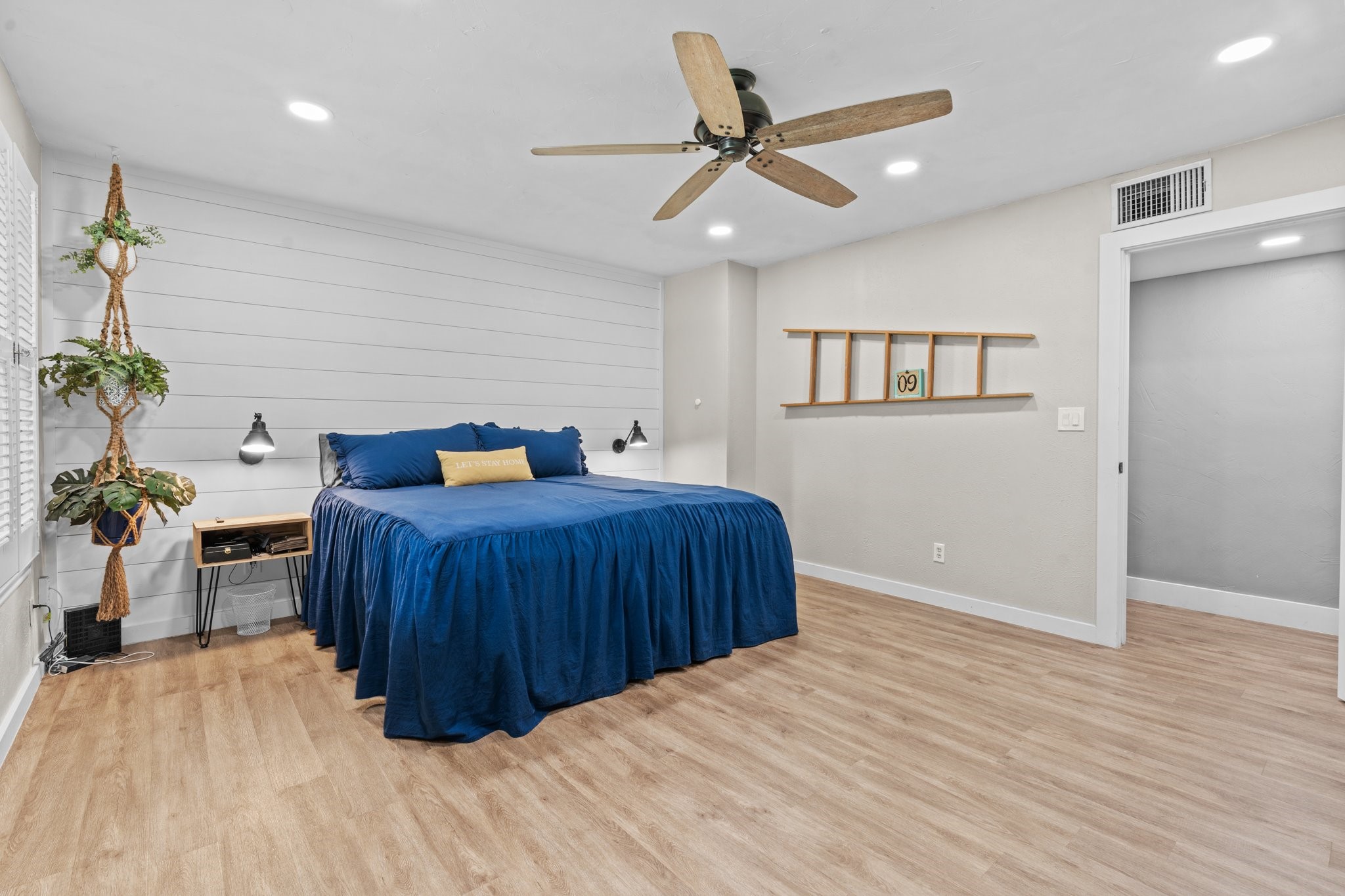 804 Country Club Drive