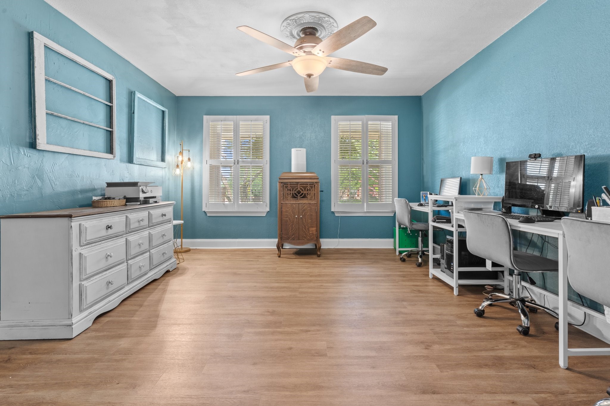 804 Country Club Drive