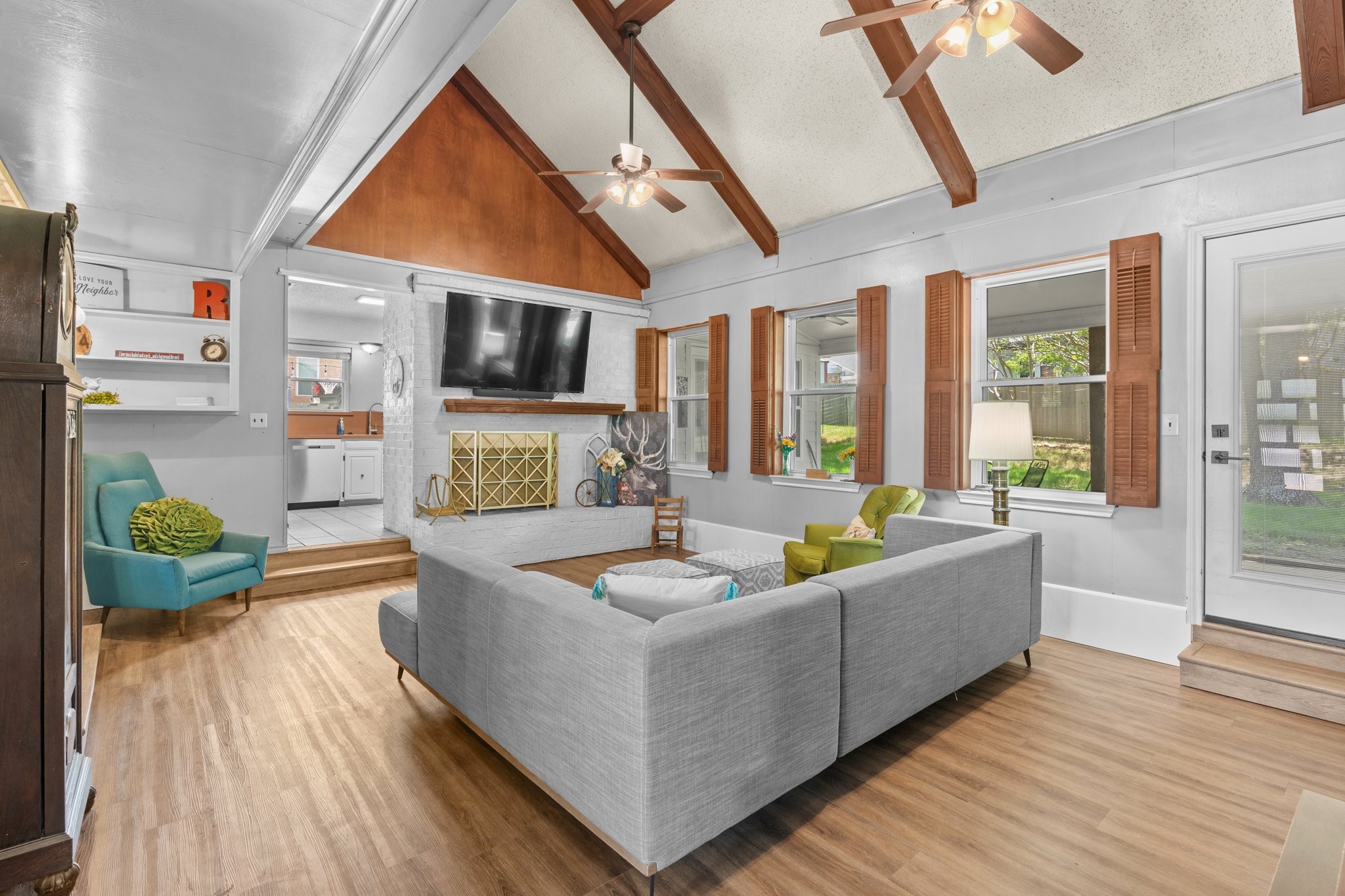 804 Country Club Drive