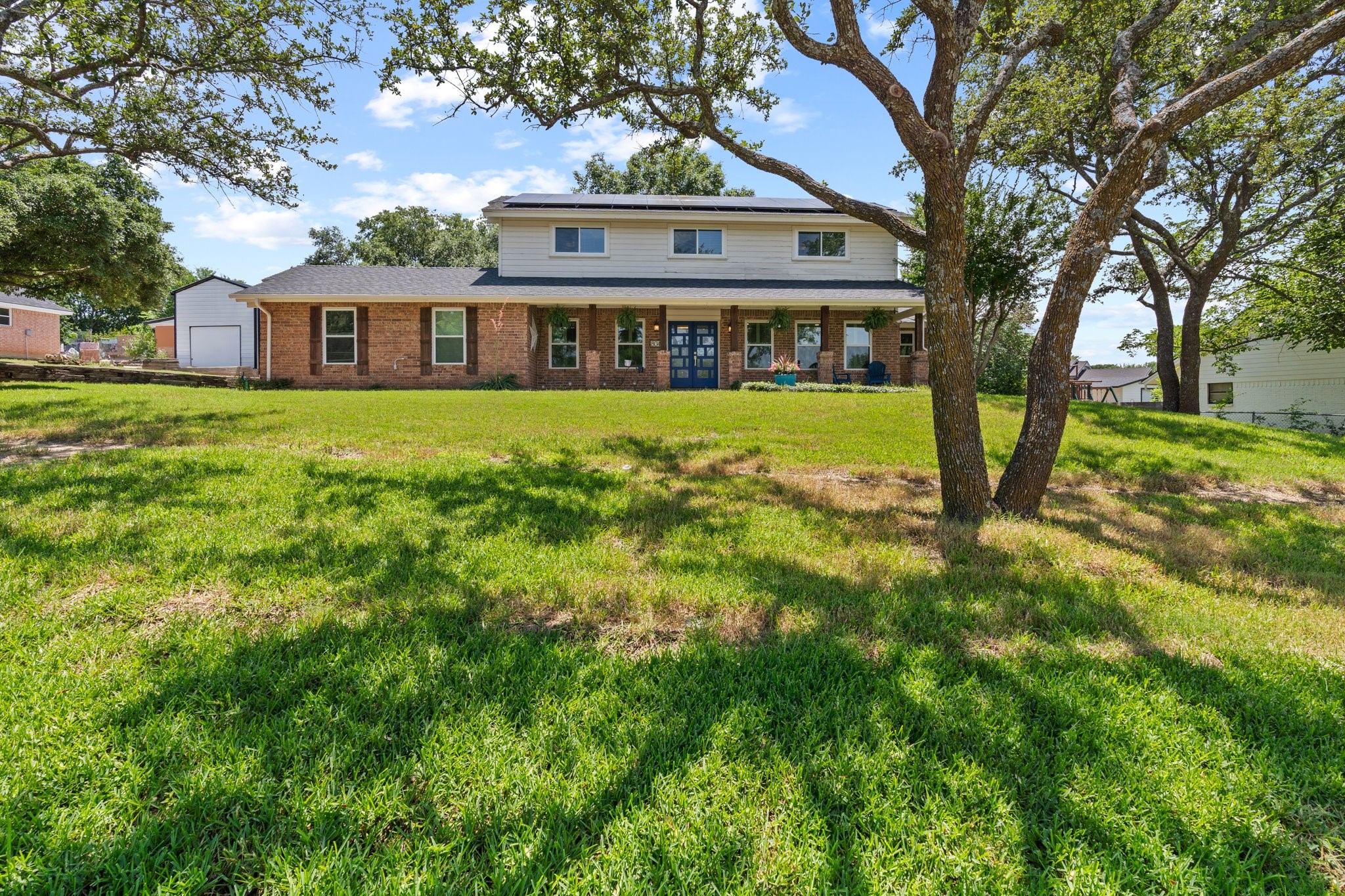 804 Country Club Drive