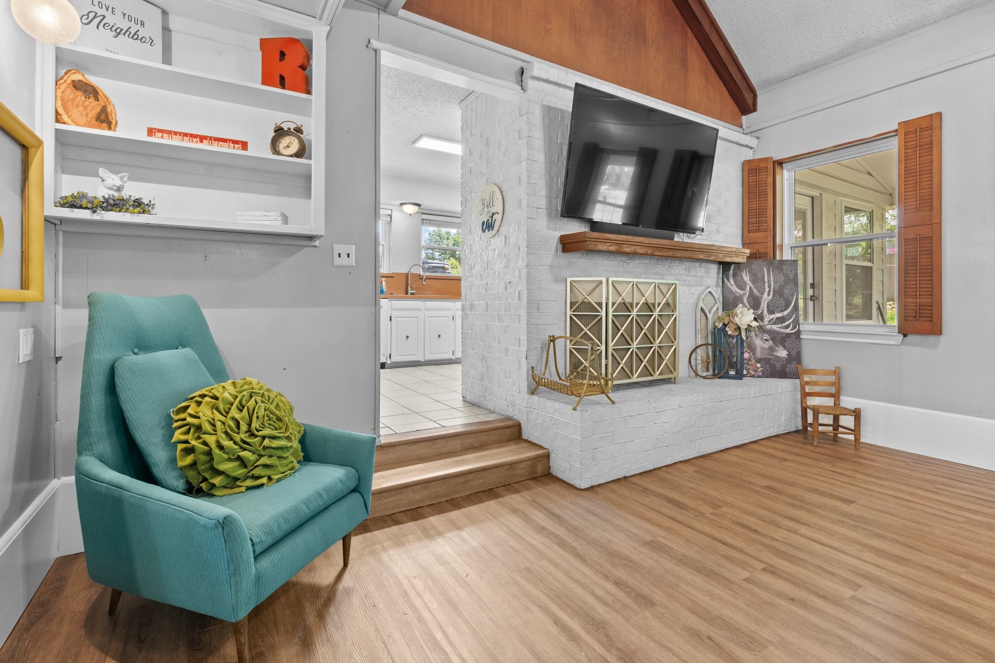 804 Country Club Drive