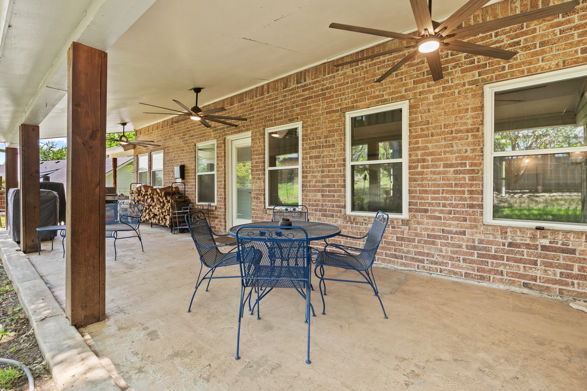 804 Country Club Drive