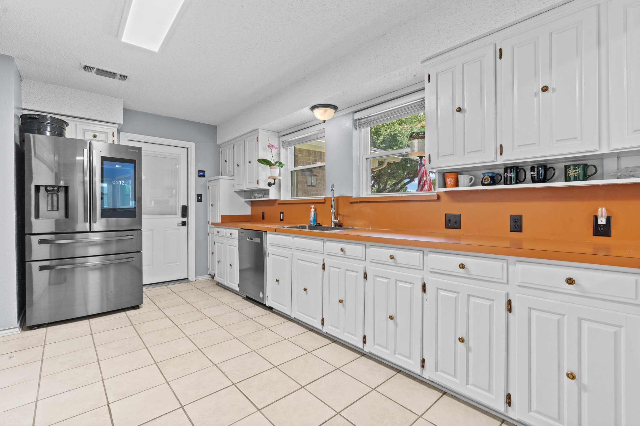 804 Country Club Drive