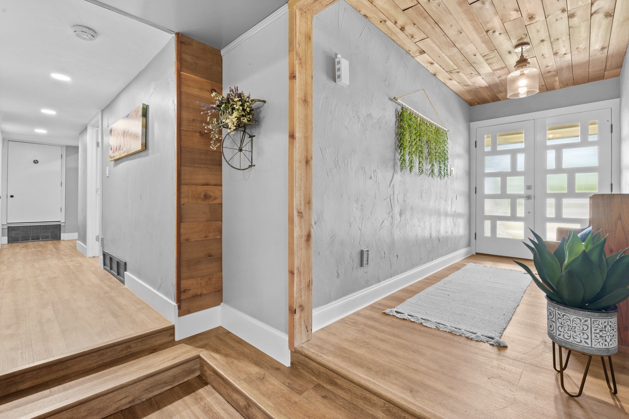 804 Country Club Drive