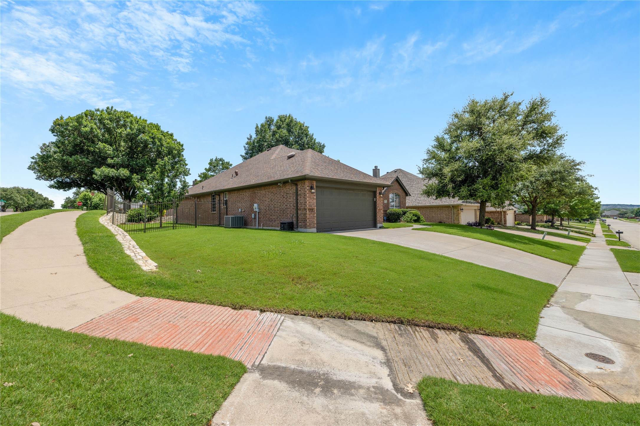 927 White Marlin Drive