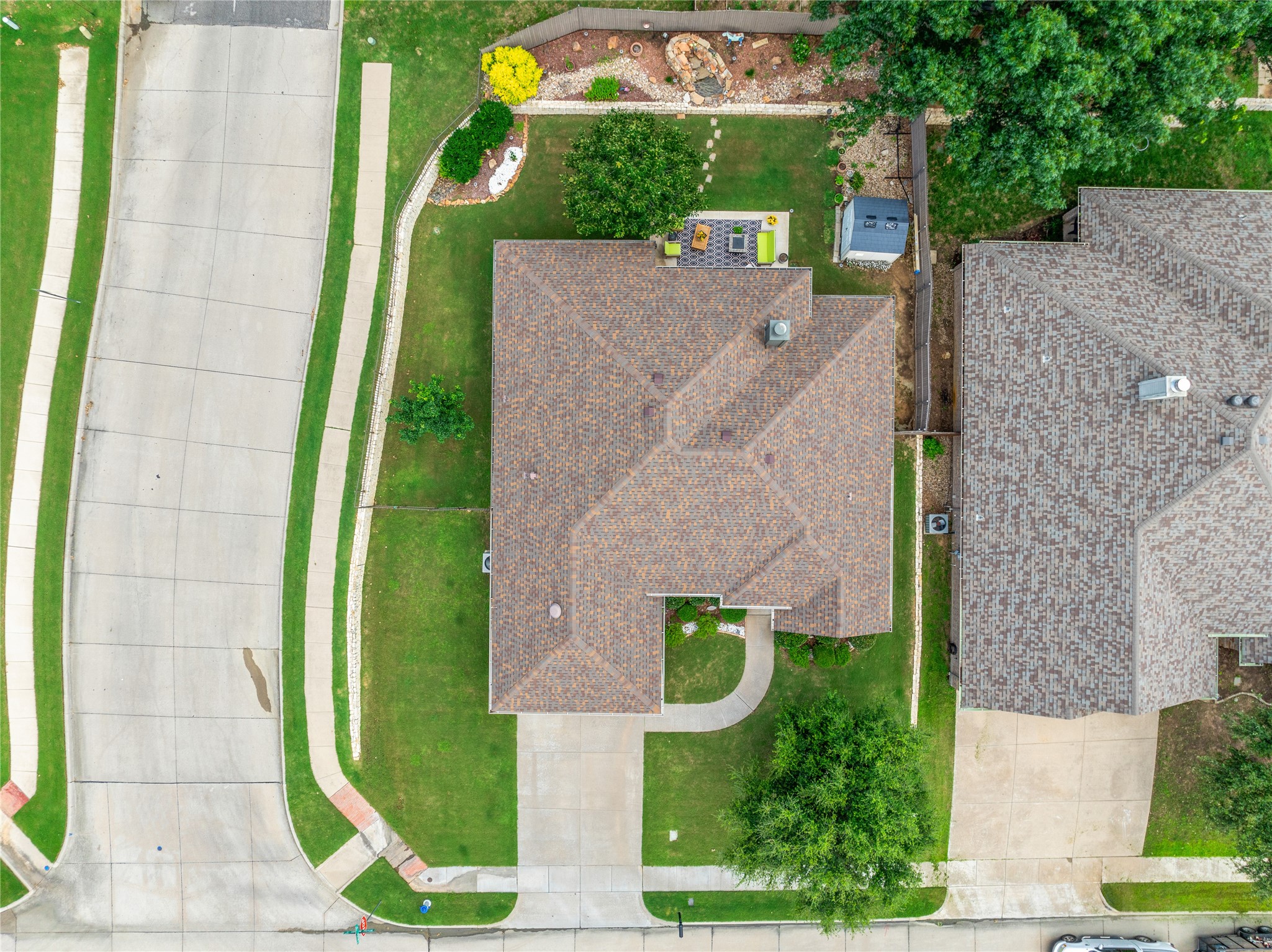927 White Marlin Drive