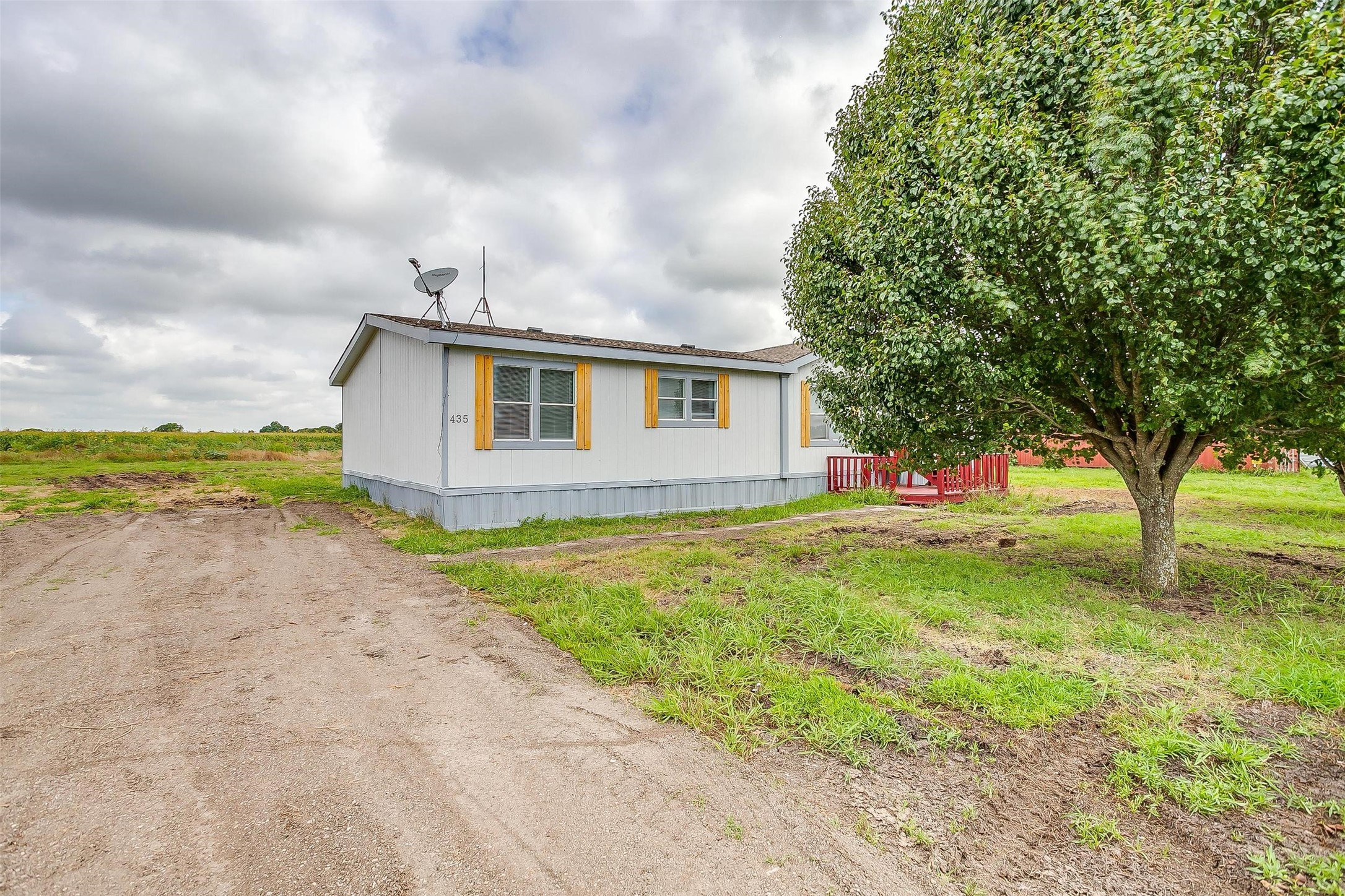 435 Old Church Road