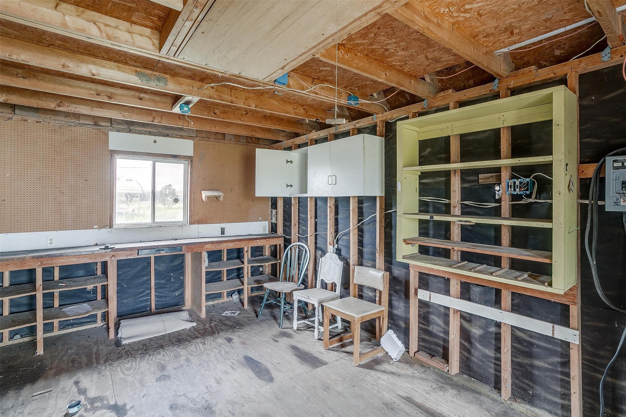 183 Private Road 4434
