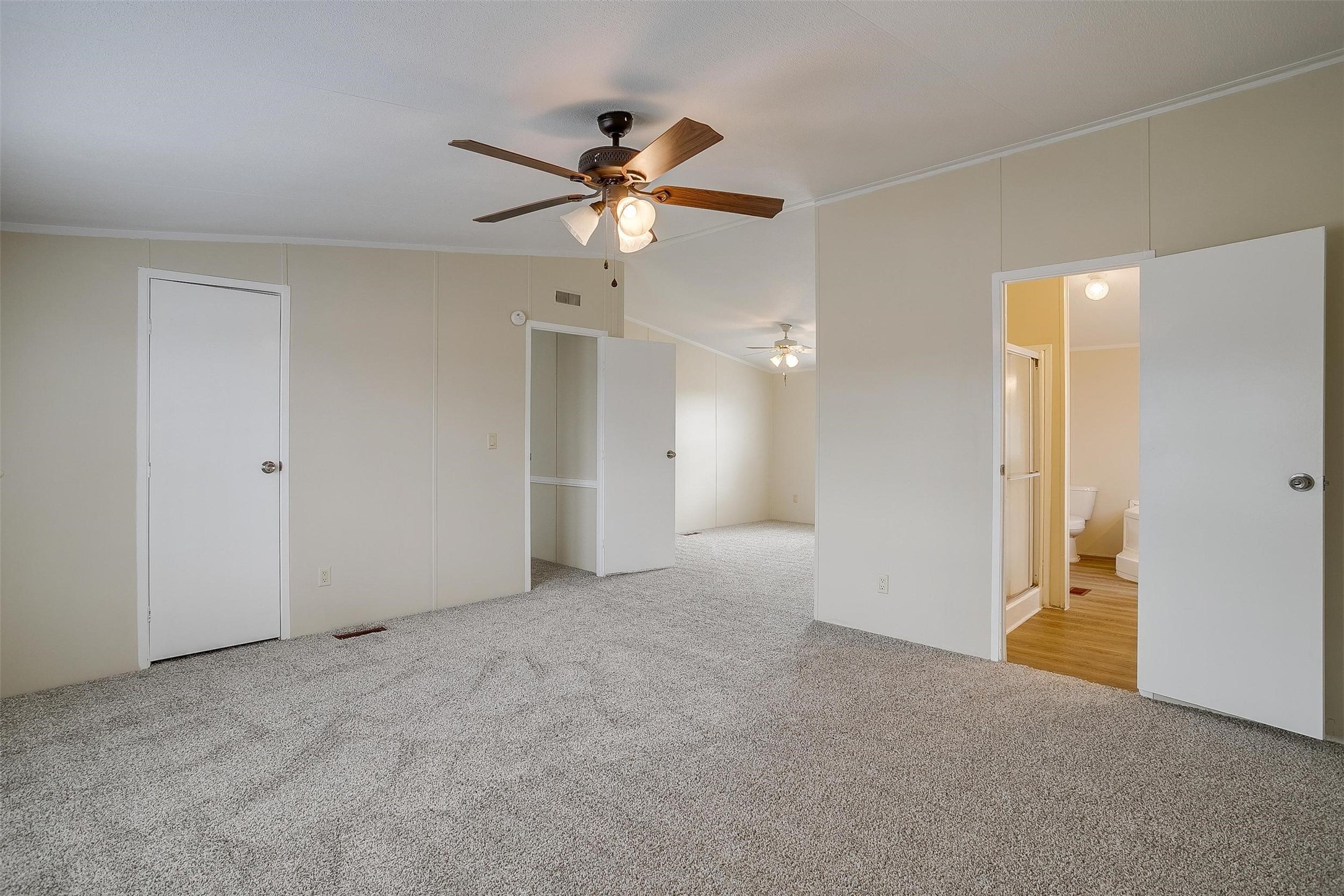 183 Private Road 4434