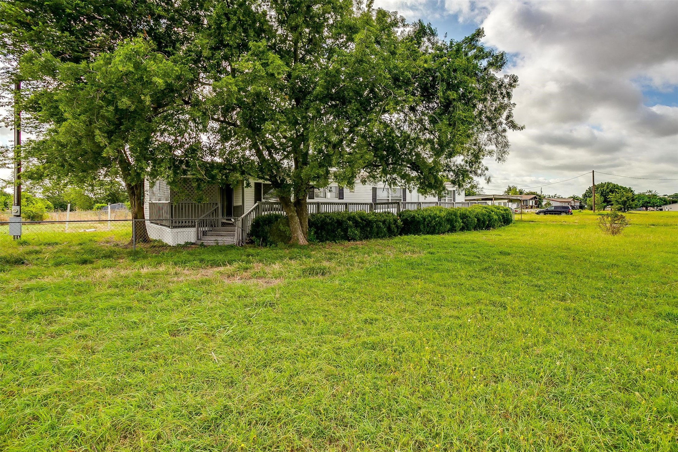 183 Private Road 4434