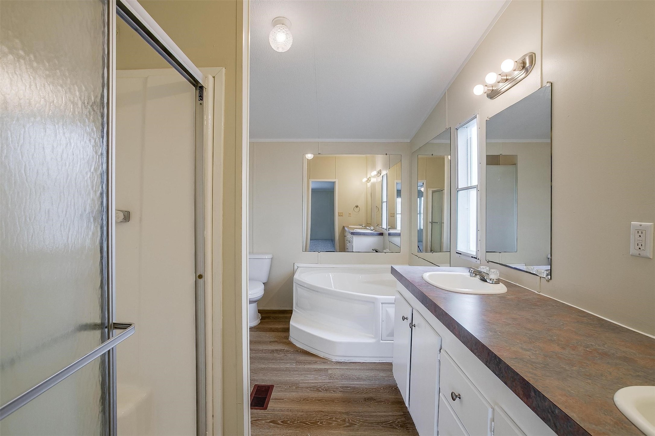 183 Private Road 4434
