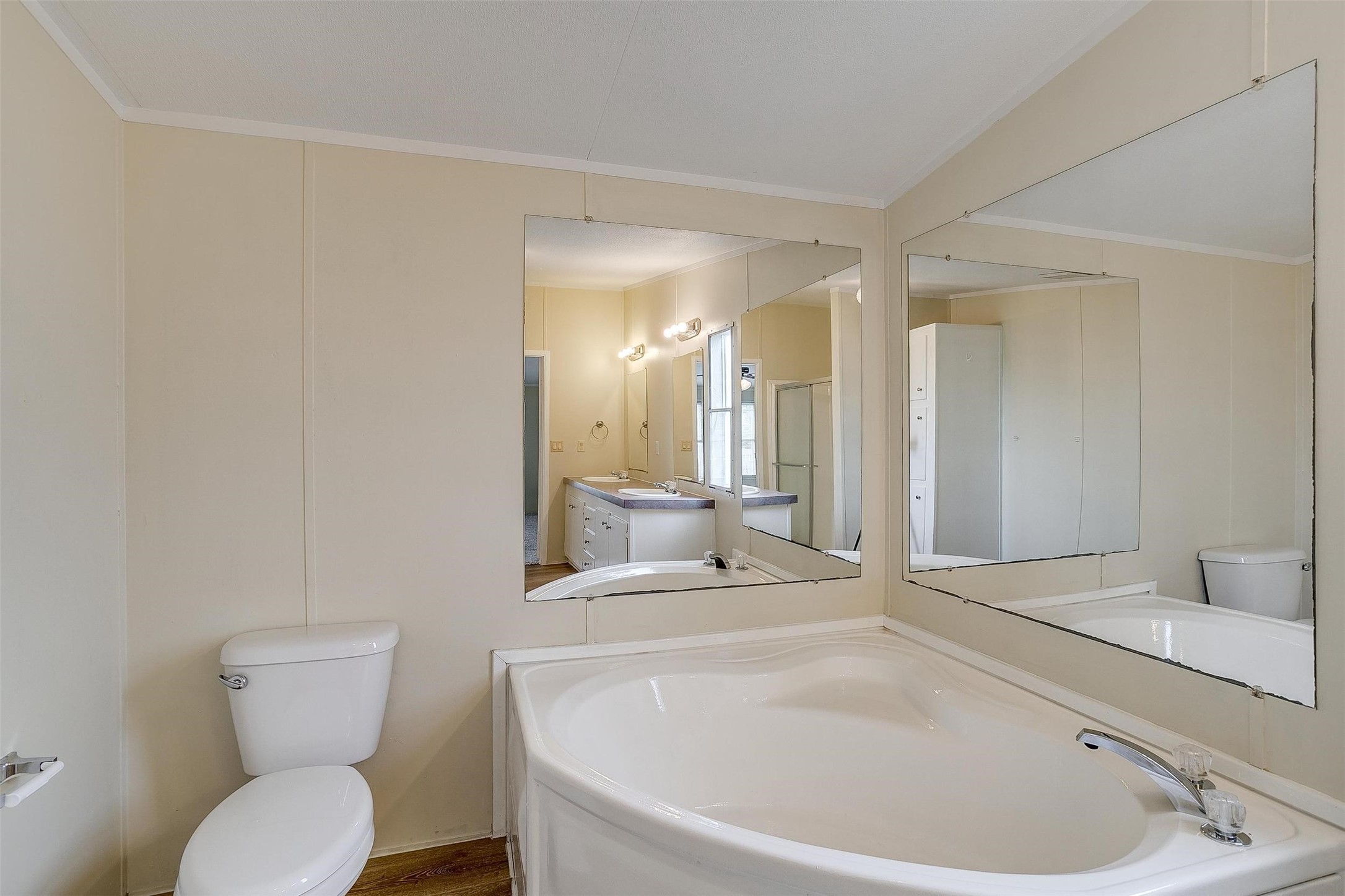 183 Private Road 4434