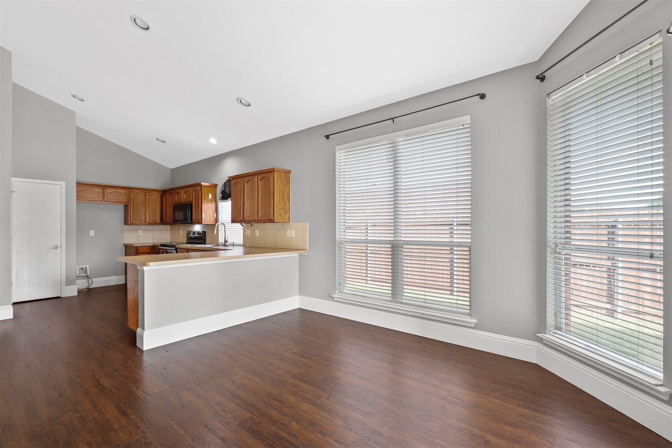 1116 Skylark Drive