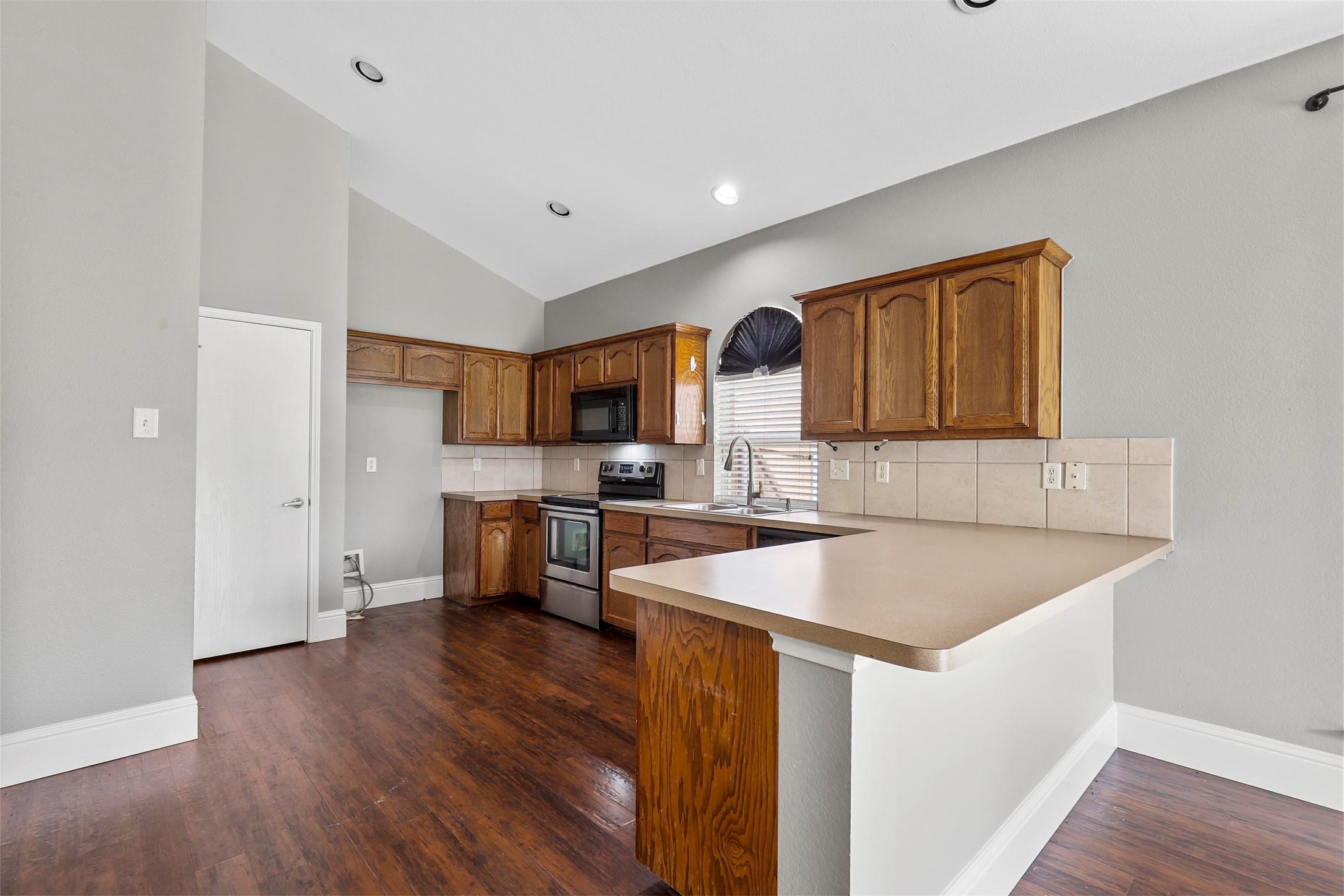 1116 Skylark Drive